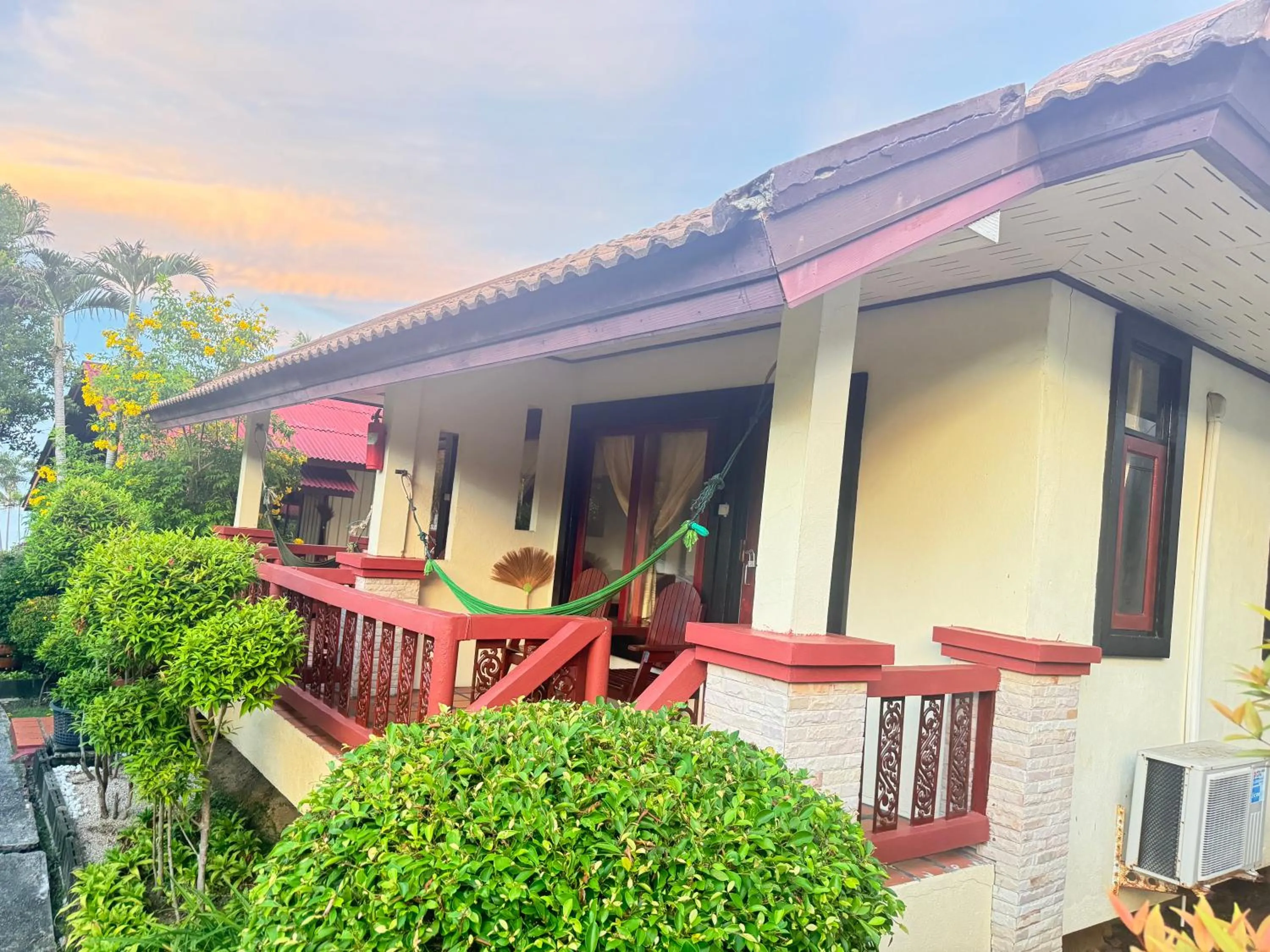 Property building in Starlight Haadrin Resort