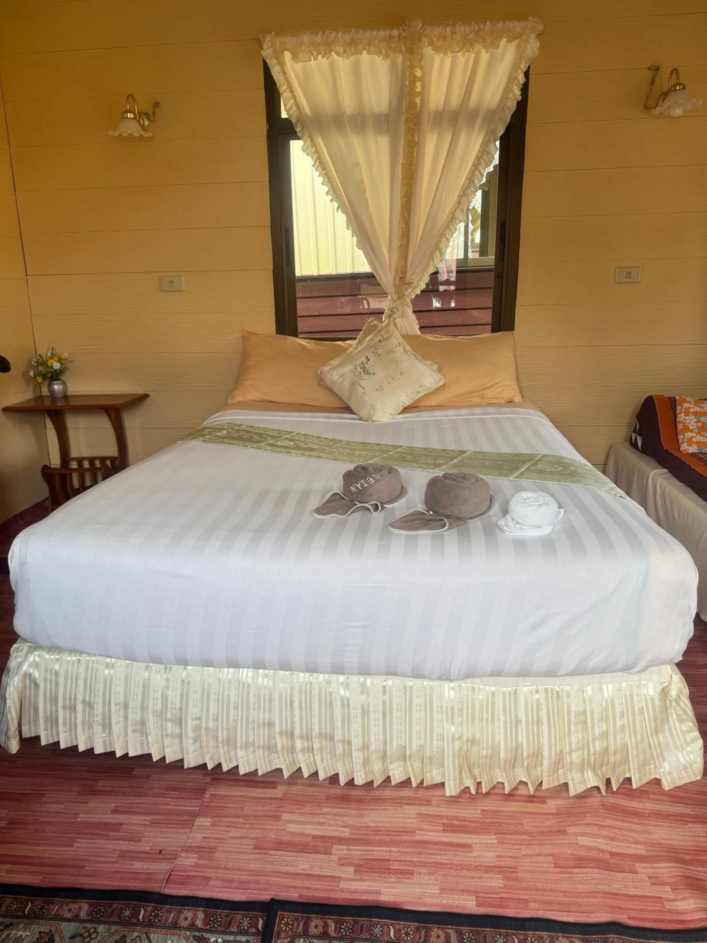 Bed in Starlight Haadrin Resort