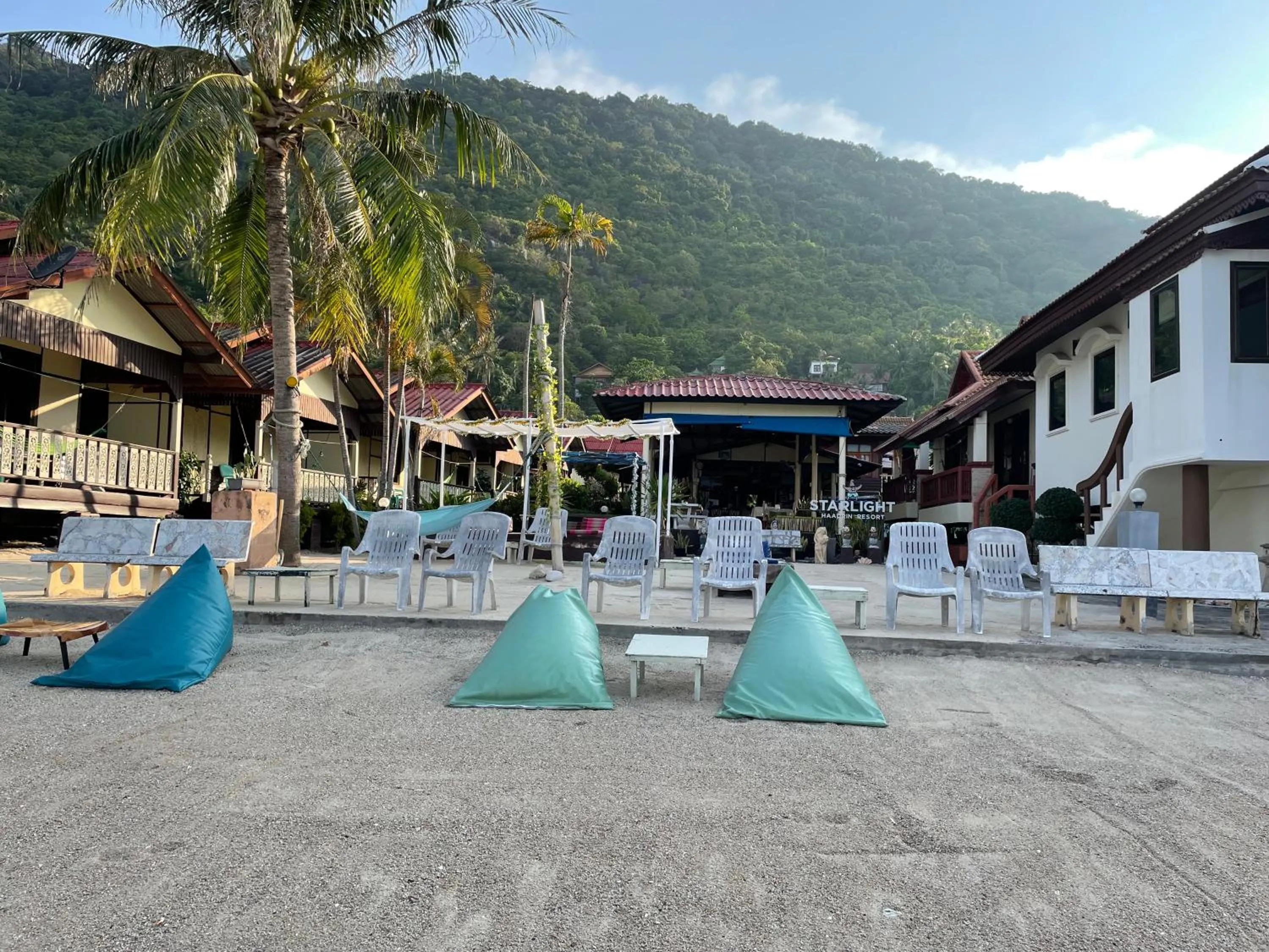 Day in Starlight Haadrin Resort