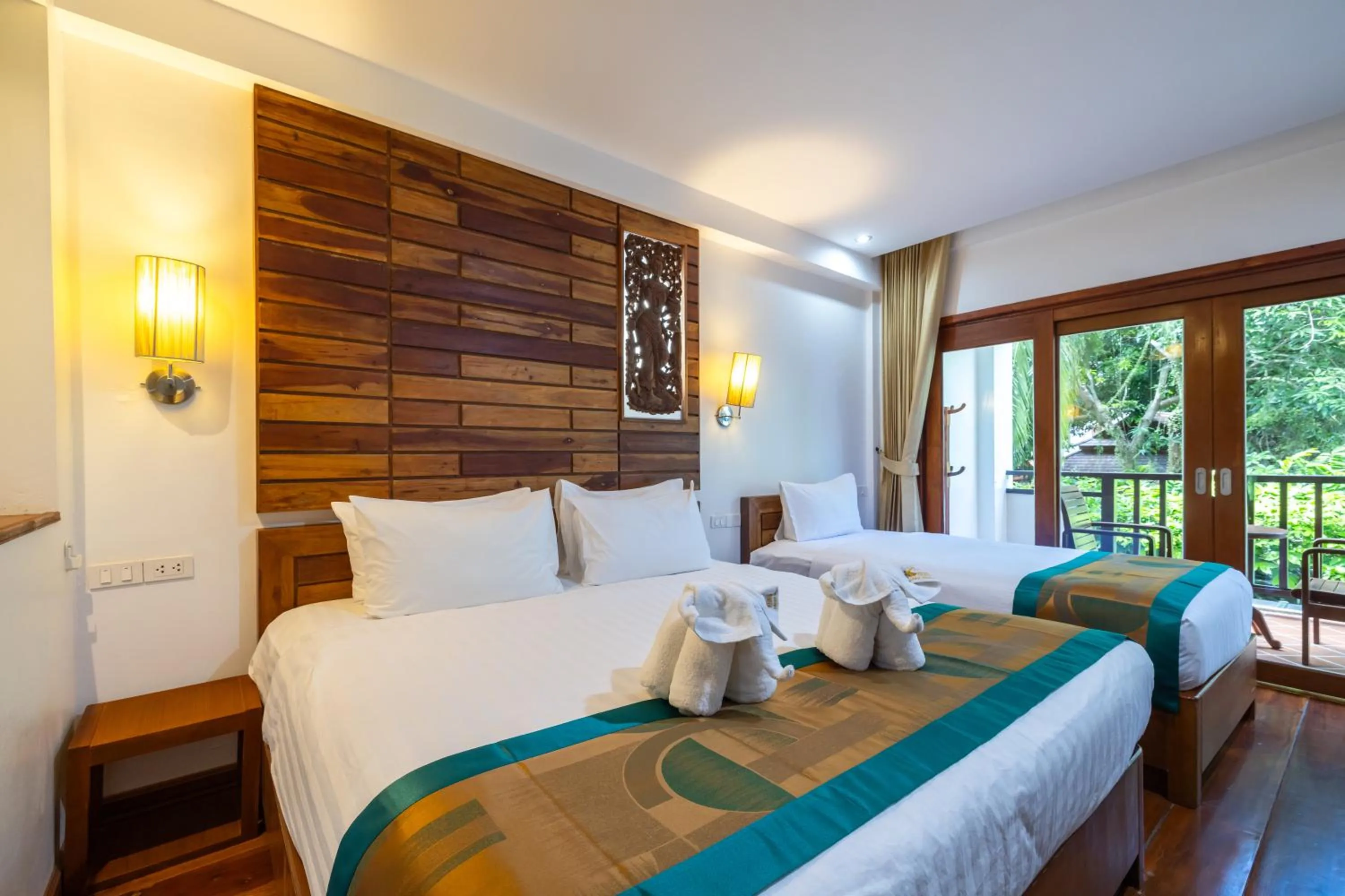 Bed in Phuket Meet Holiday Hotel-Rawai 普吉岛相遇花园度假酒店-拉威店