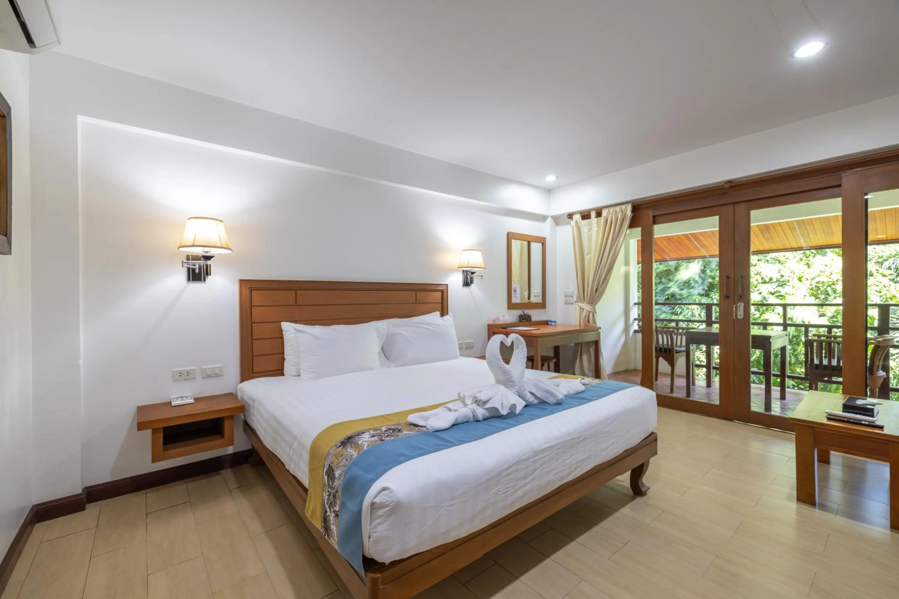 Bed in Phuket Meet Holiday Hotel-Rawai 普吉岛相遇花园度假酒店-拉威店