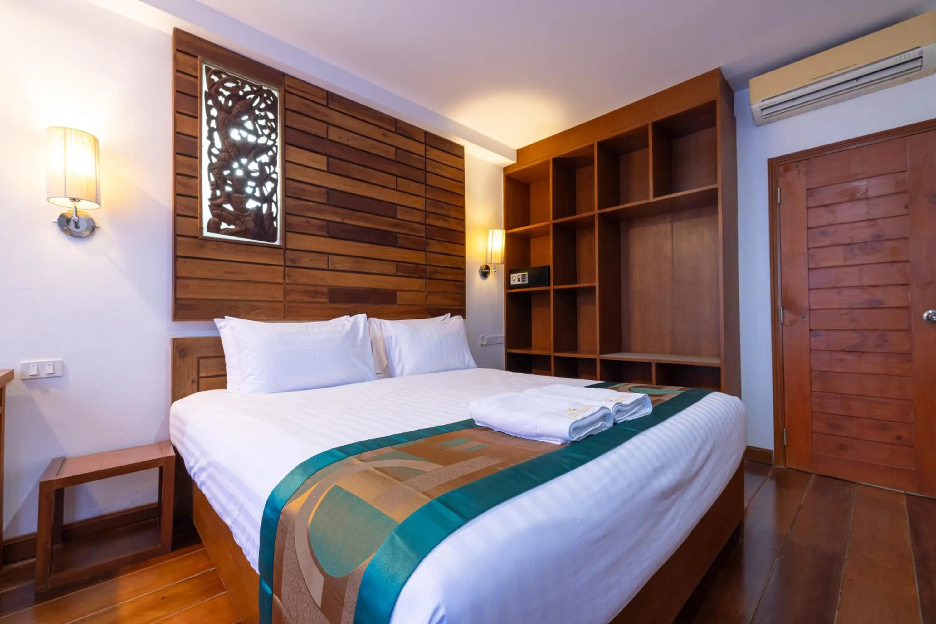 Bed in Phuket Meet Holiday Hotel-Rawai 普吉岛相遇花园度假酒店-拉威店