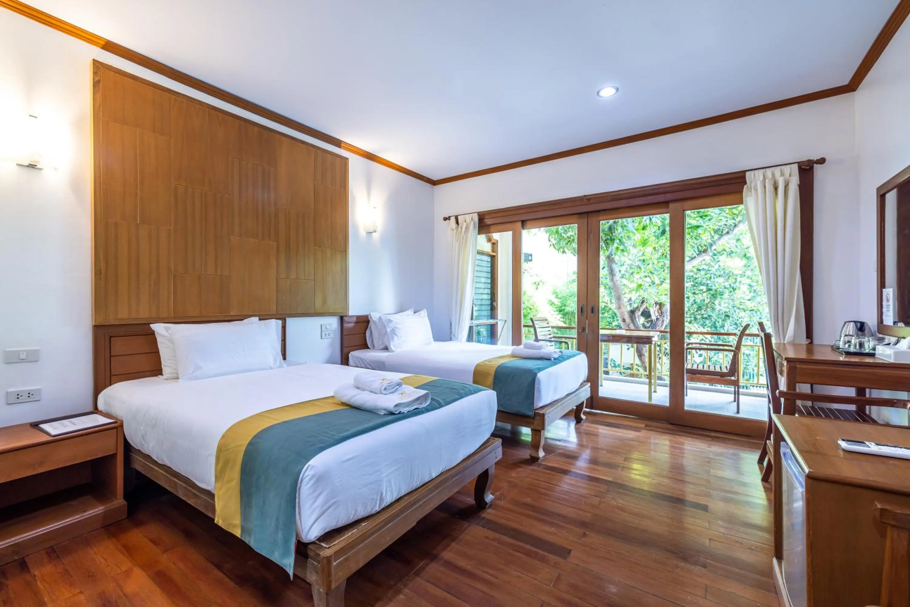 Bed in Phuket Meet Holiday Hotel-Rawai 普吉岛相遇花园度假酒店-拉威店