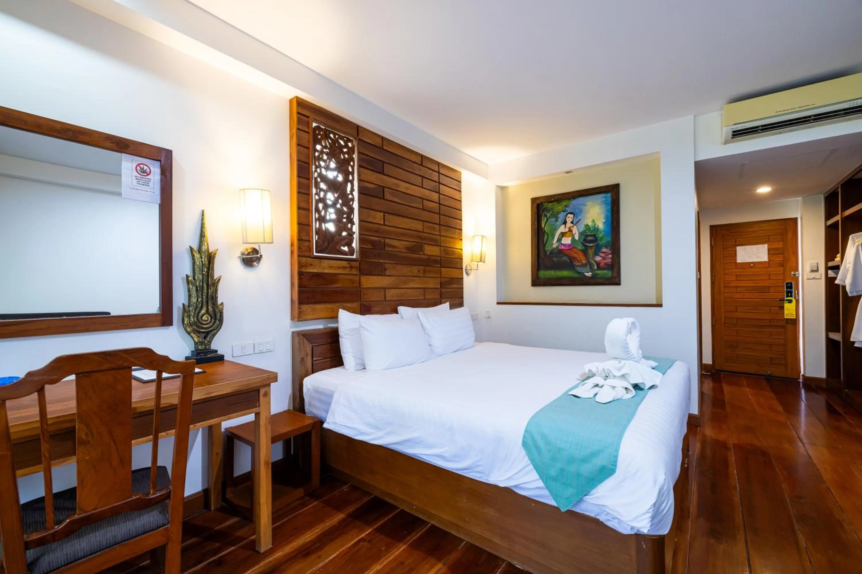 Bed in Phuket Meet Holiday Hotel-Rawai 普吉岛相遇花园度假酒店-拉威店