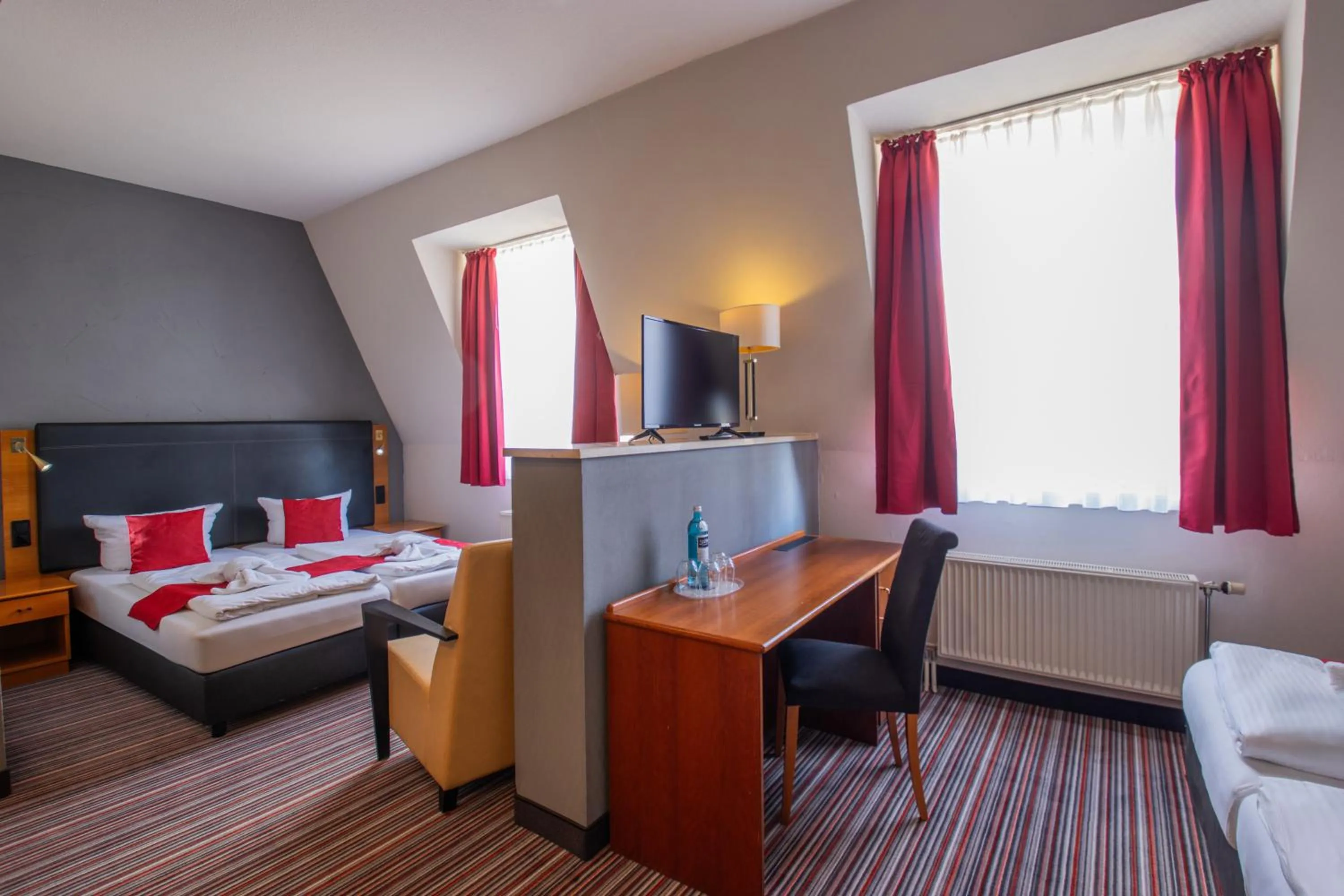 Photo of the whole room, Bed in Seehotel Brandenburg an der Havel