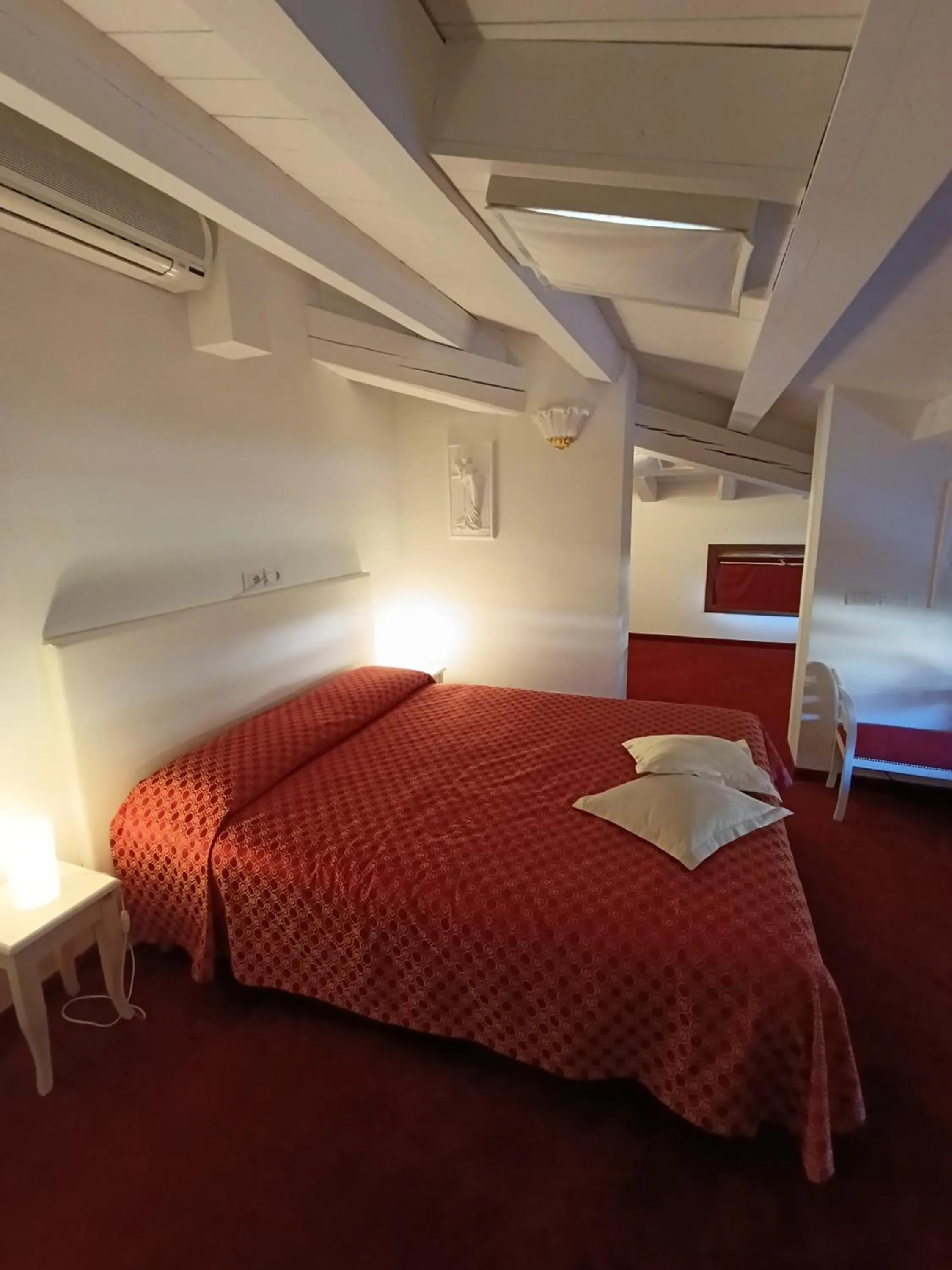 Bed in Villa Marini Trevisan