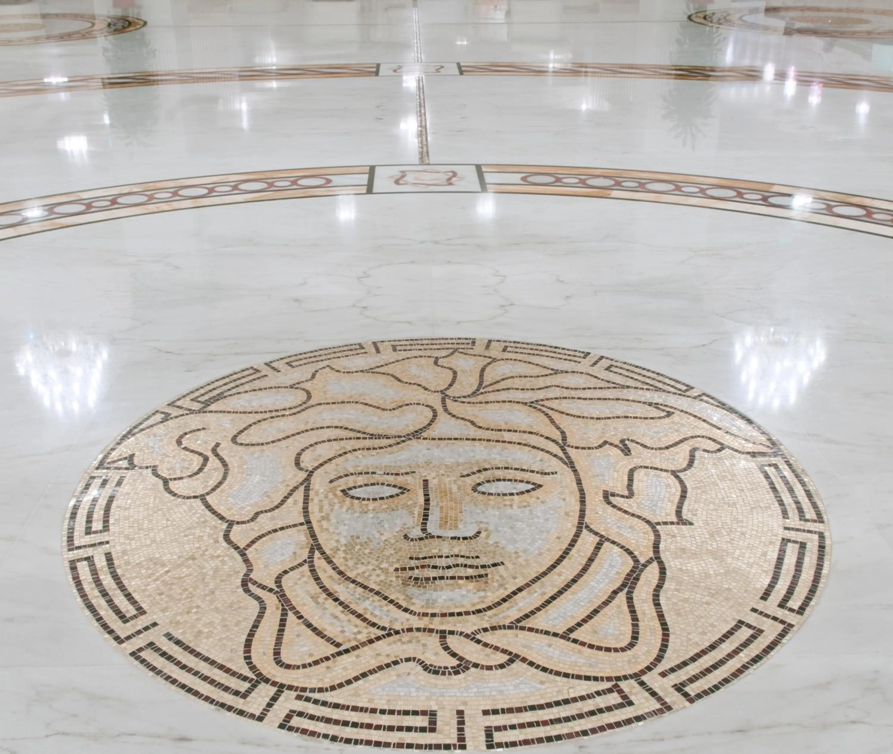 Decorative detail in Grand Hotel Italia