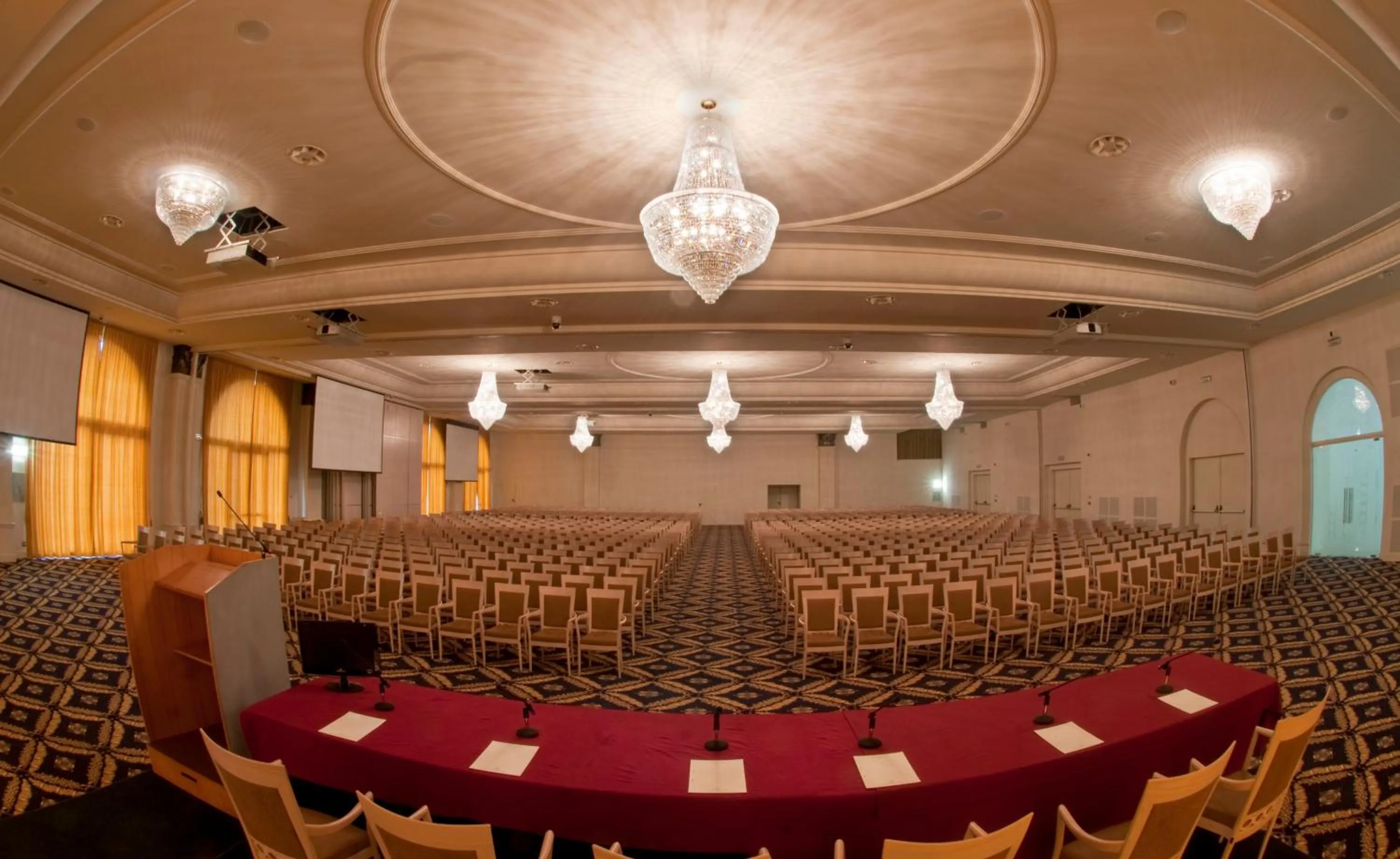 Business facilities in Grand Hotel Italia