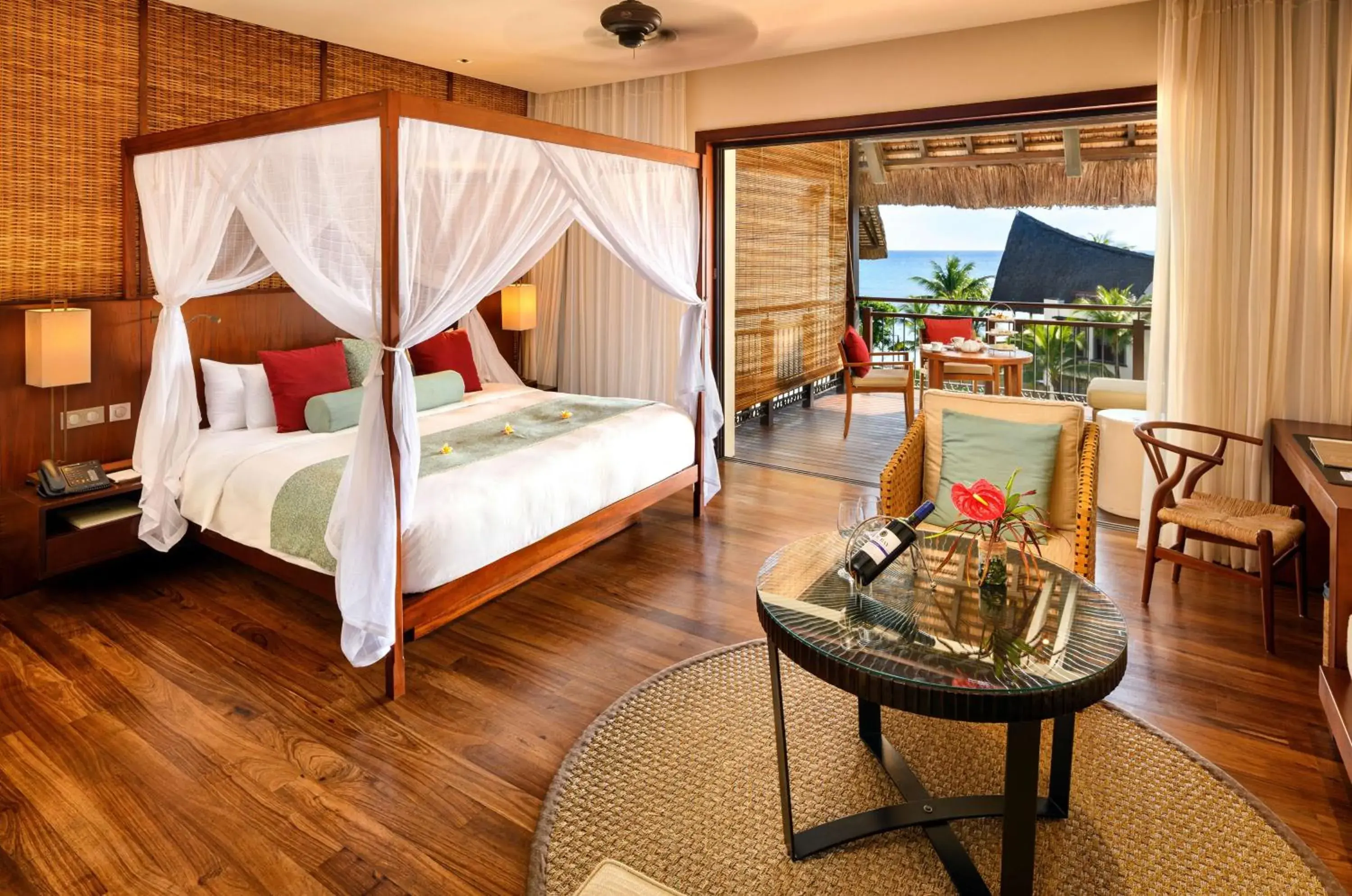 Luxury Lagoona Suite with Partial Seaview in Le Jadis Beach Resort & Wellness - Managed by Banyan Tree Hotels & Resorts Luxury Lagoona Suite with Partial Seaview in Le Jadis Beach Resort & Wellness - Managed by Banyan Tree Hotels & Resorts
