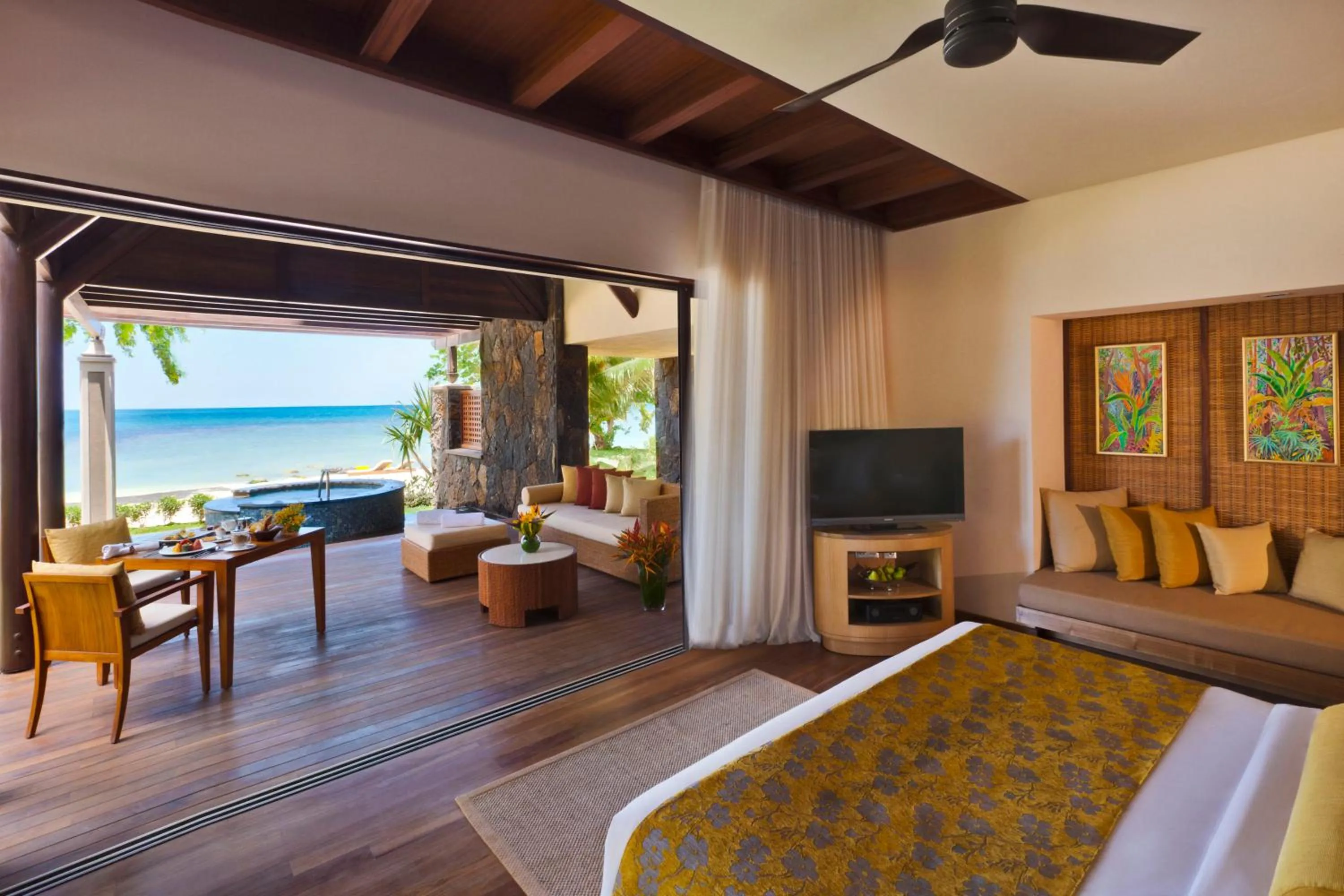 Bed in Le Jadis Beach Resort & Wellness - Managed by Banyan Tree Hotels & Resorts