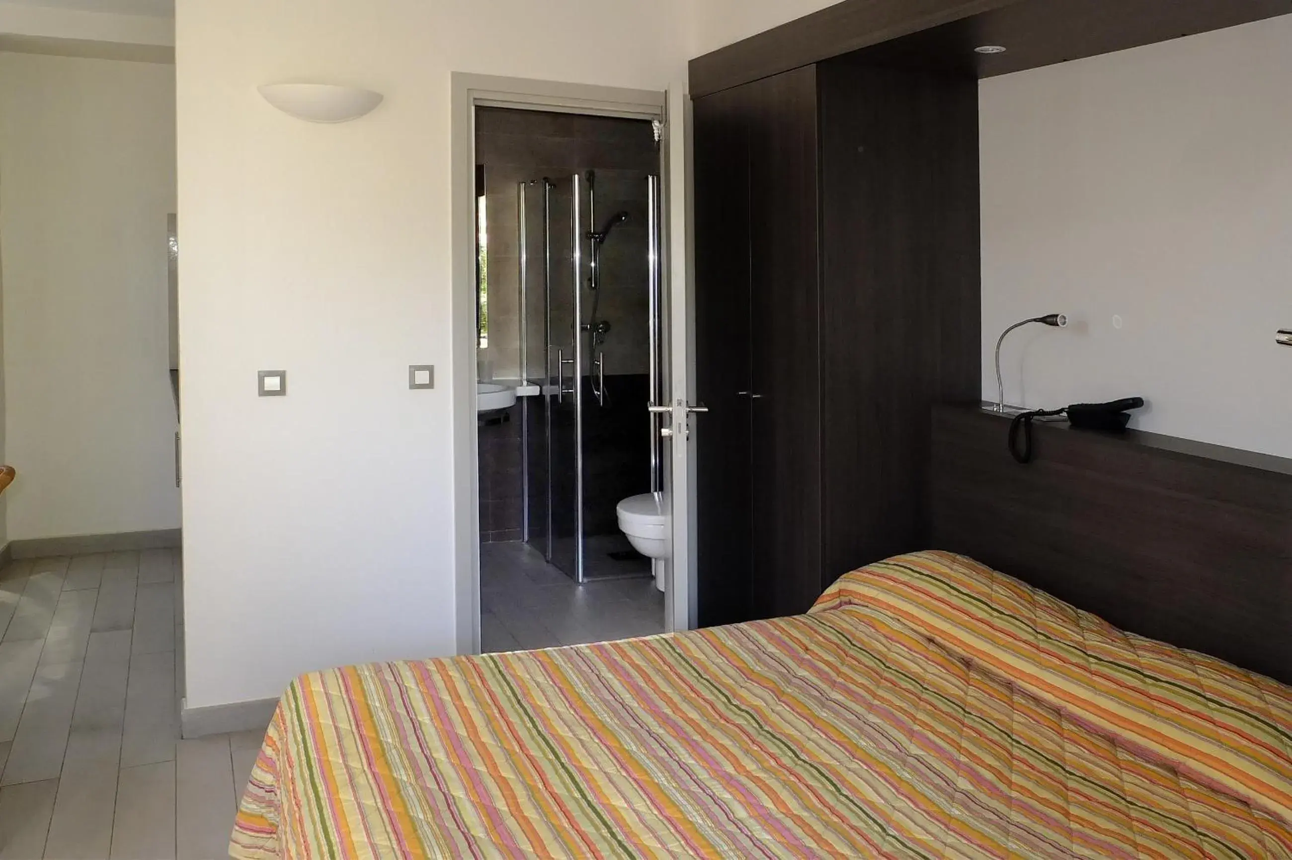 Studio (2 Adults) in Hotel du Bosquet Studio (2 Adults) in Hotel du Bosquet