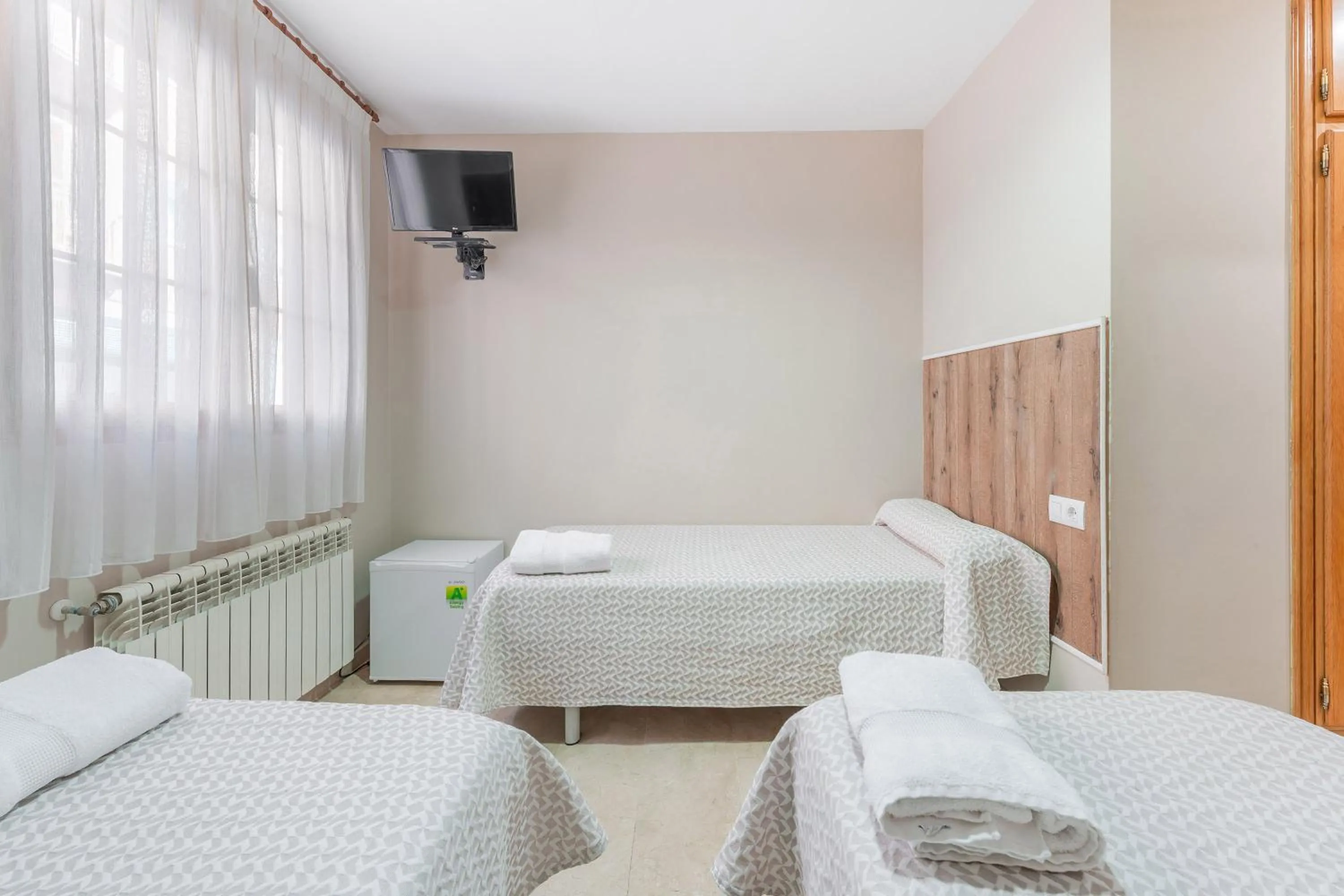 Bed in Hostal El Bugar