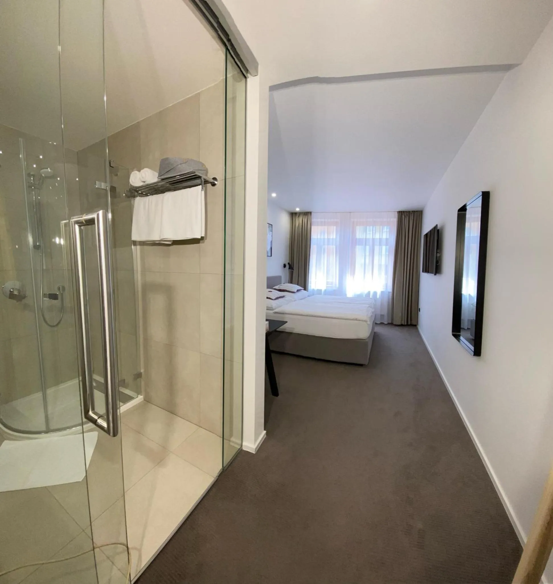 Bathroom, Bed in Rozmaryn Hotel B&B