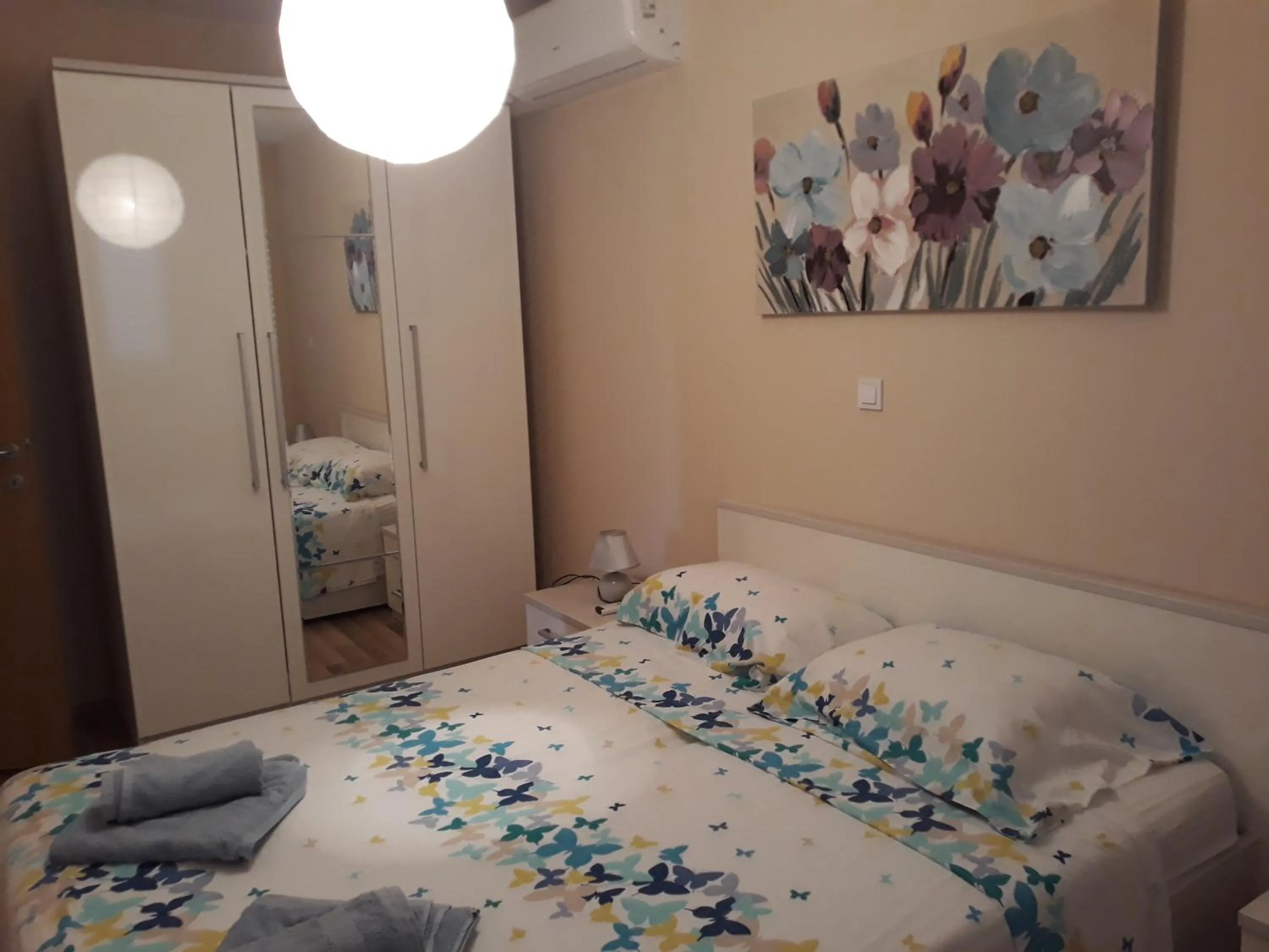 Bed in Apartments Juliet