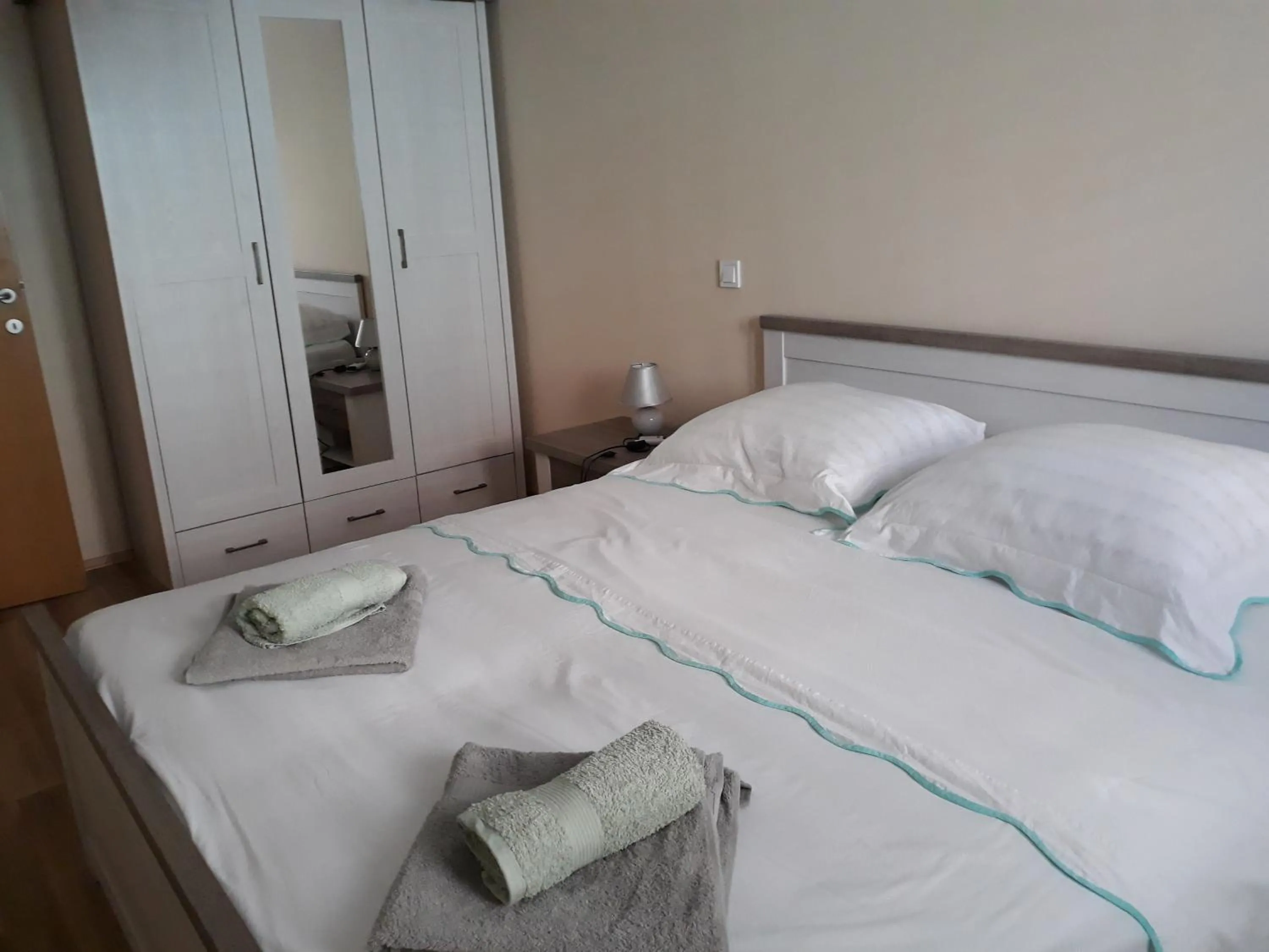 Bed in Apartments Juliet