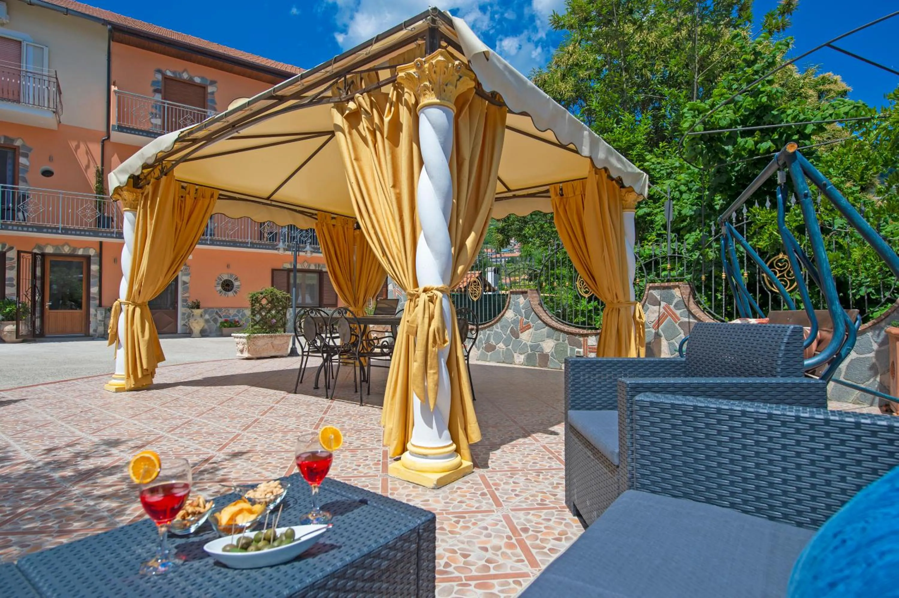 Property building in B&B Il Girasole