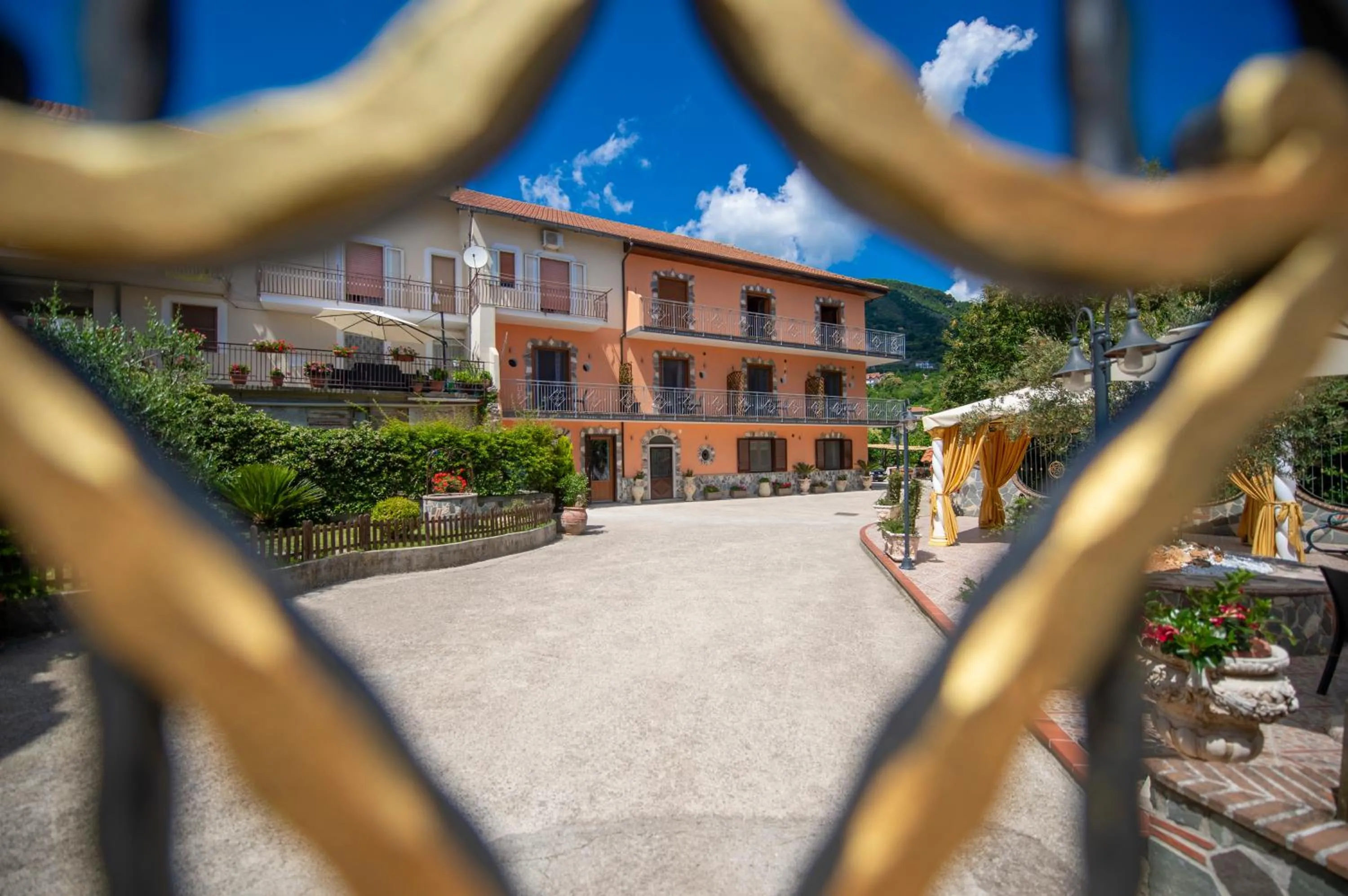 Property building in B&B Il Girasole