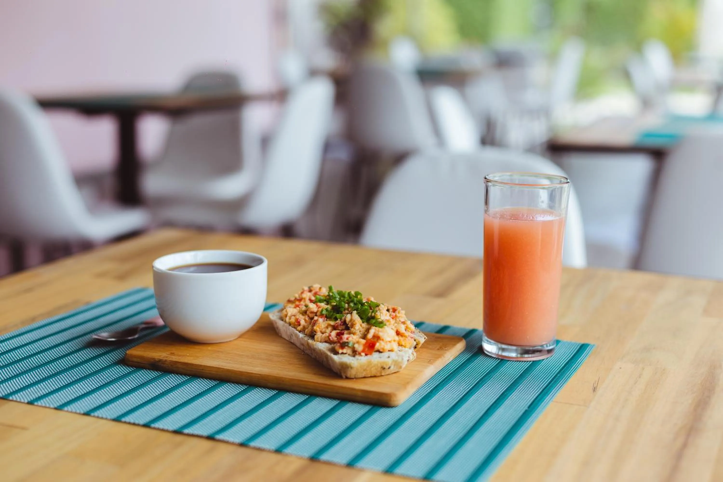 Breakfast in Hotel G