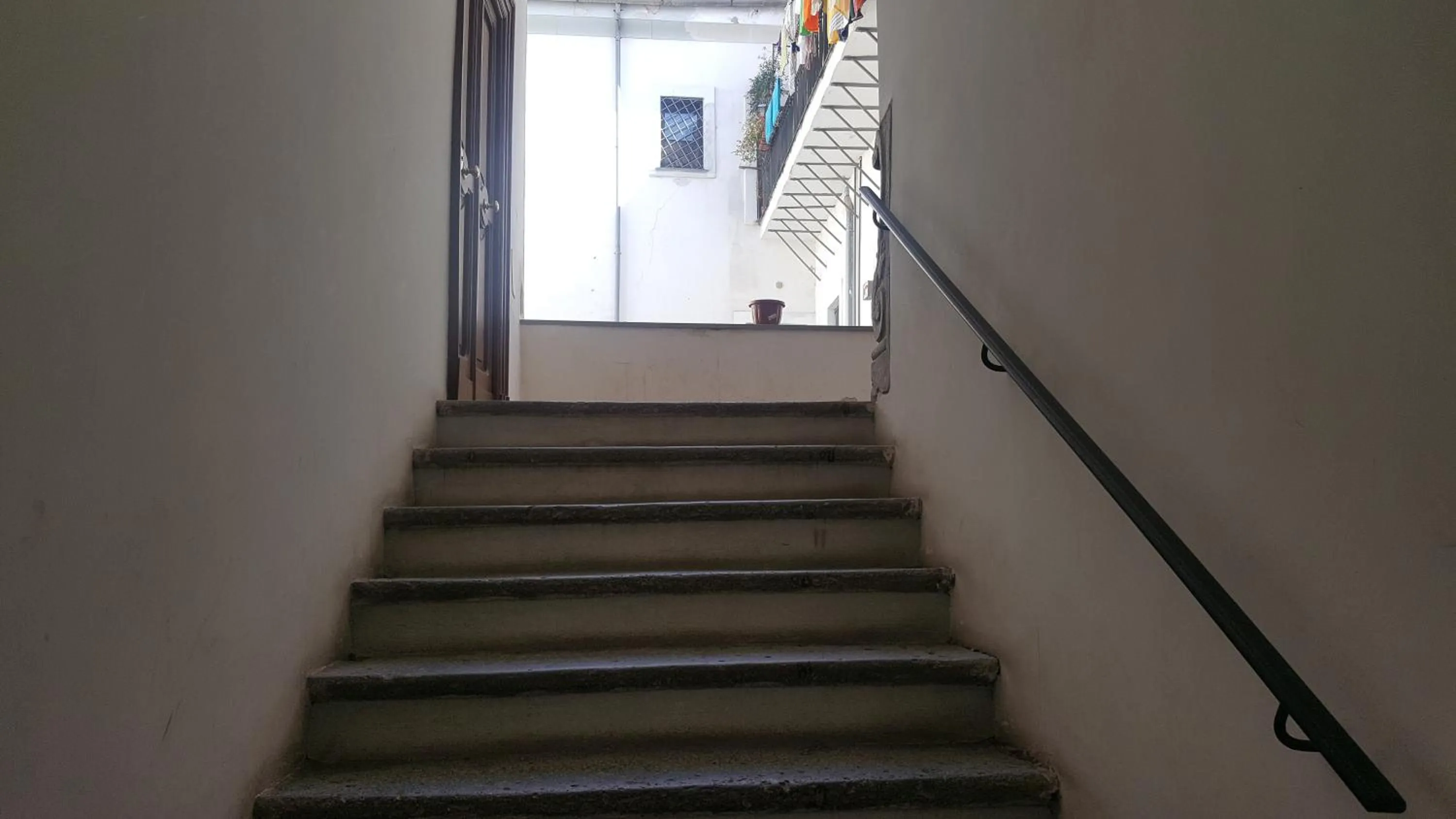 Facade/entrance in Art in B&B