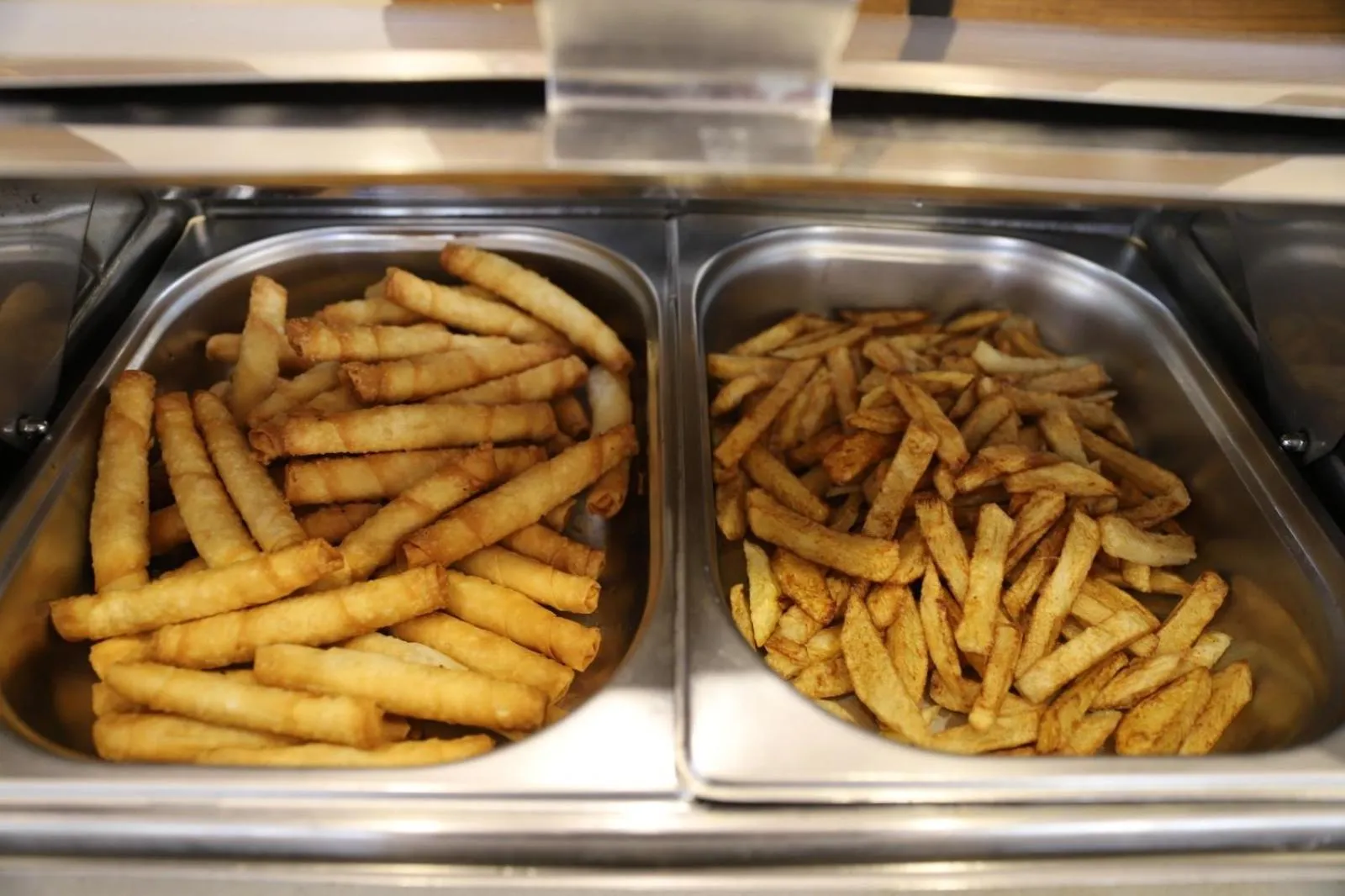 Restaurant/places to eat in Buldum Otel