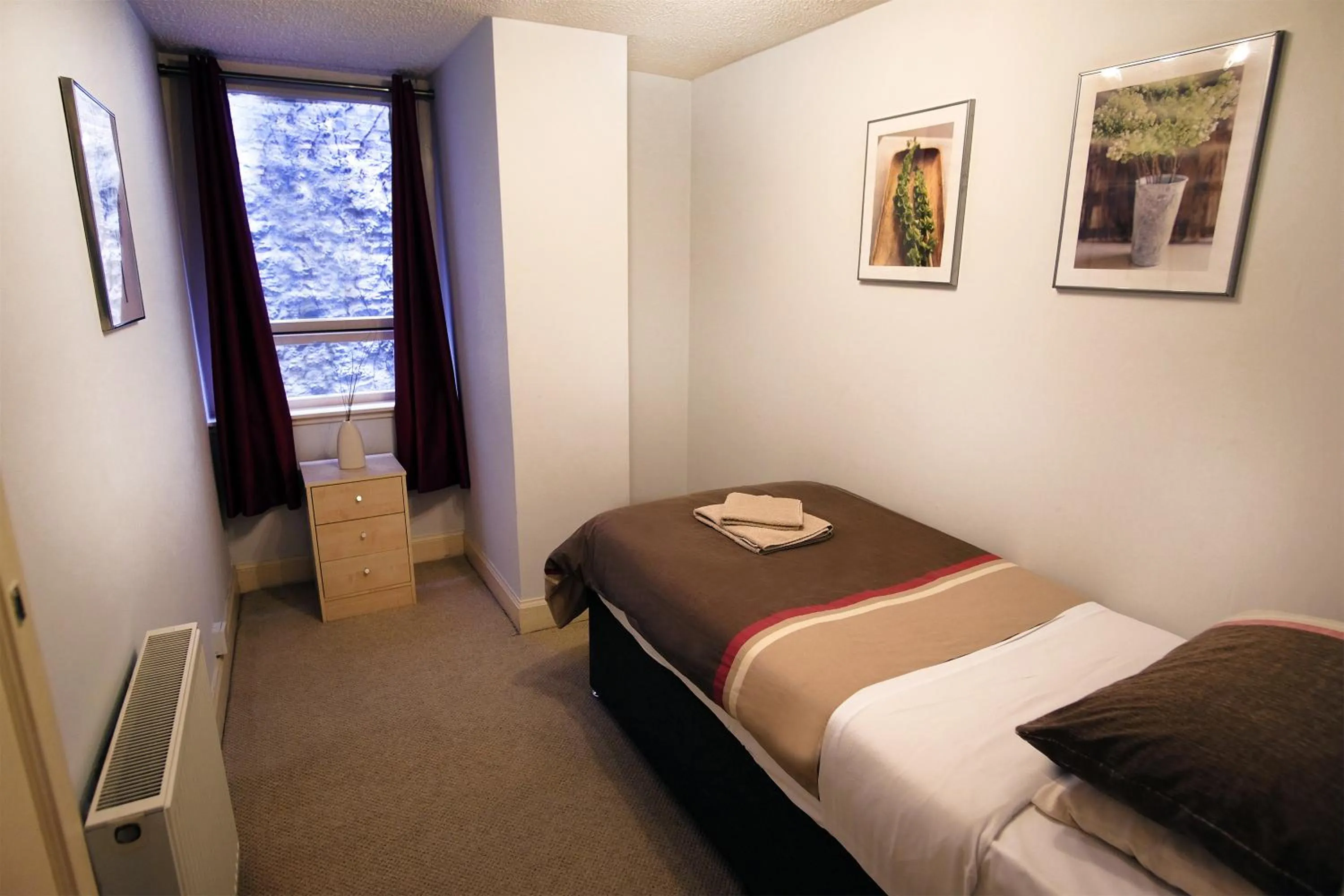 Bedroom, Bed in Regent House Hotel - City Centre Hotel