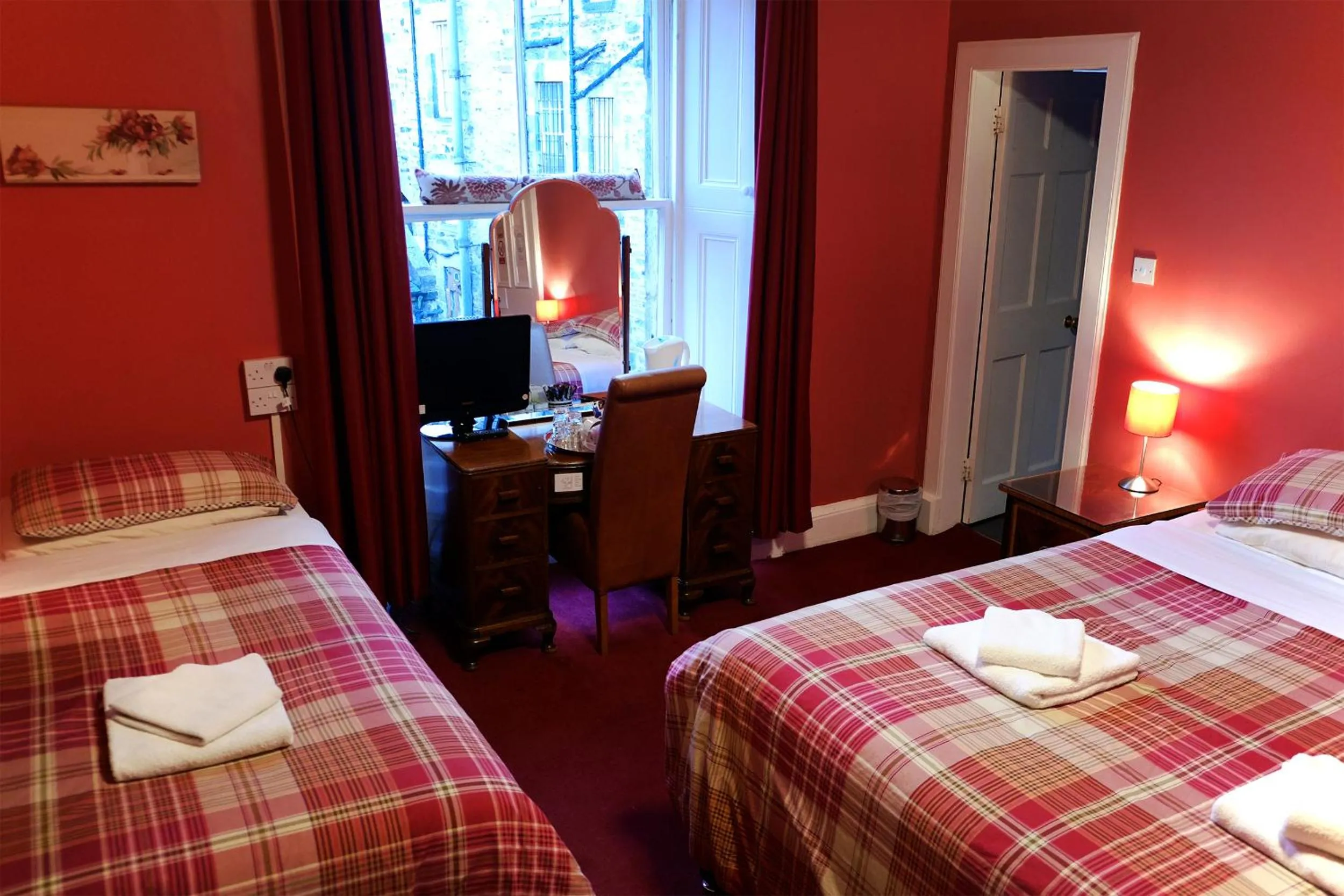 Bedroom, Bed in Regent House Hotel - City Centre Hotel