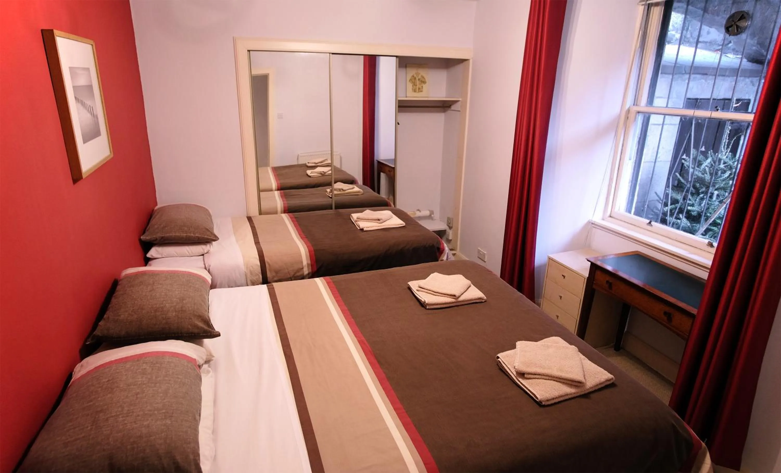 Bedroom, Bed in Regent House Hotel - City Centre Hotel