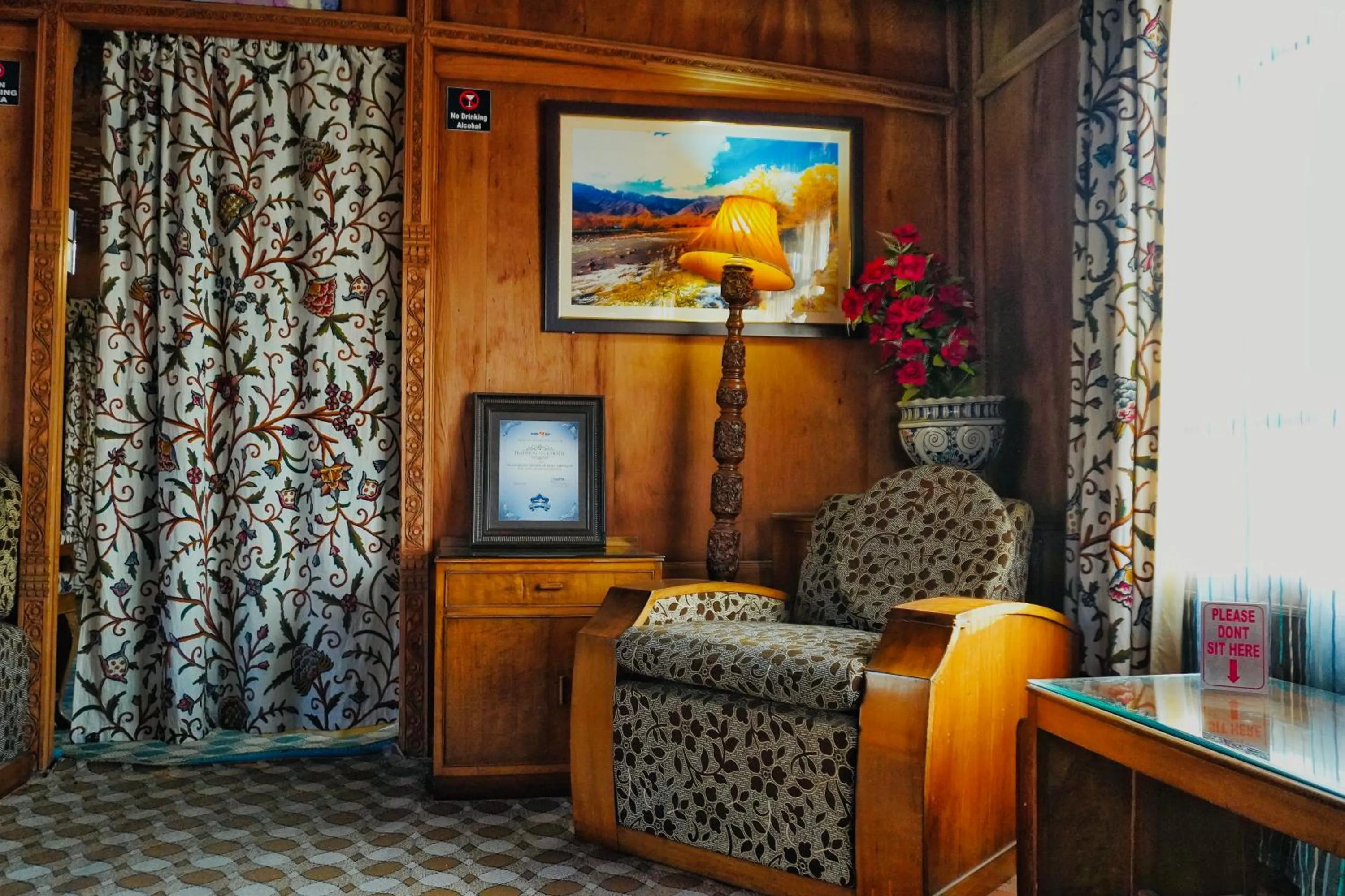 Seating area in Swan Group of Houseboats, Golden Dal Lake