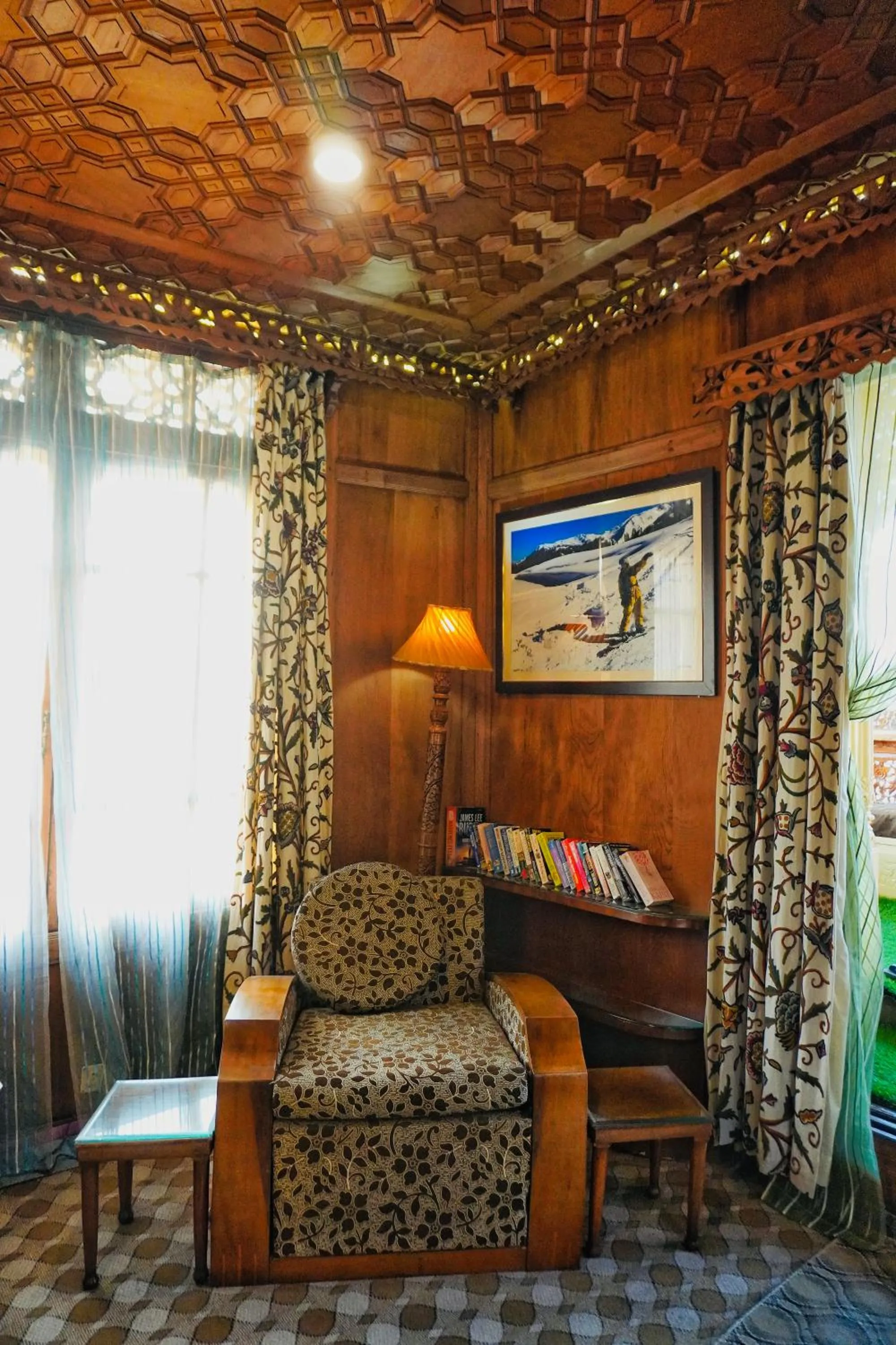 Seating area in Swan Group of Houseboats, Golden Dal Lake