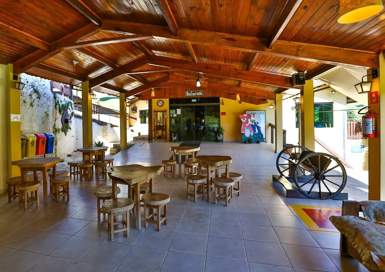 Seating area in Hotel Fazenda Village Montana