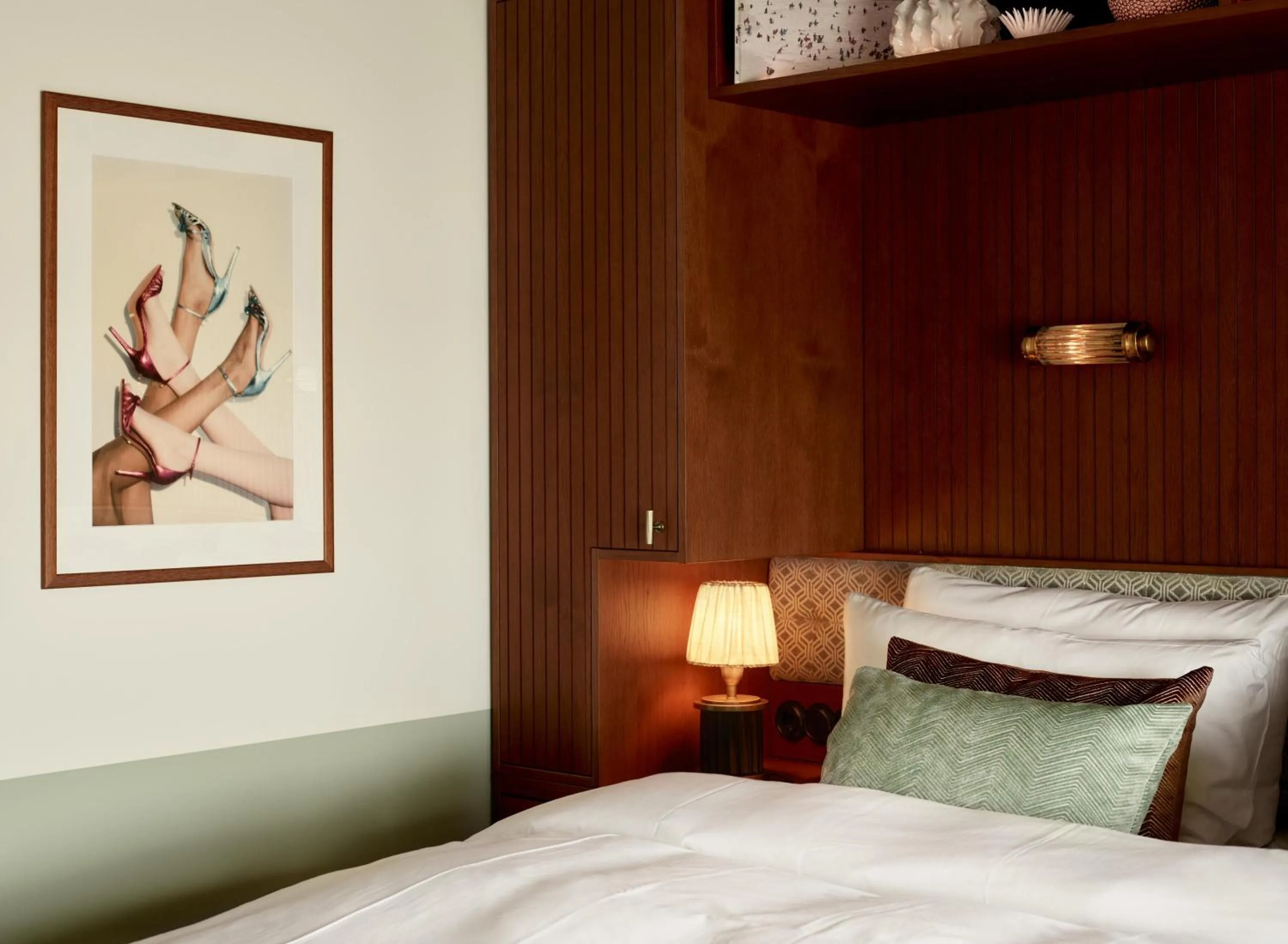 Bed in Ellery Beach House