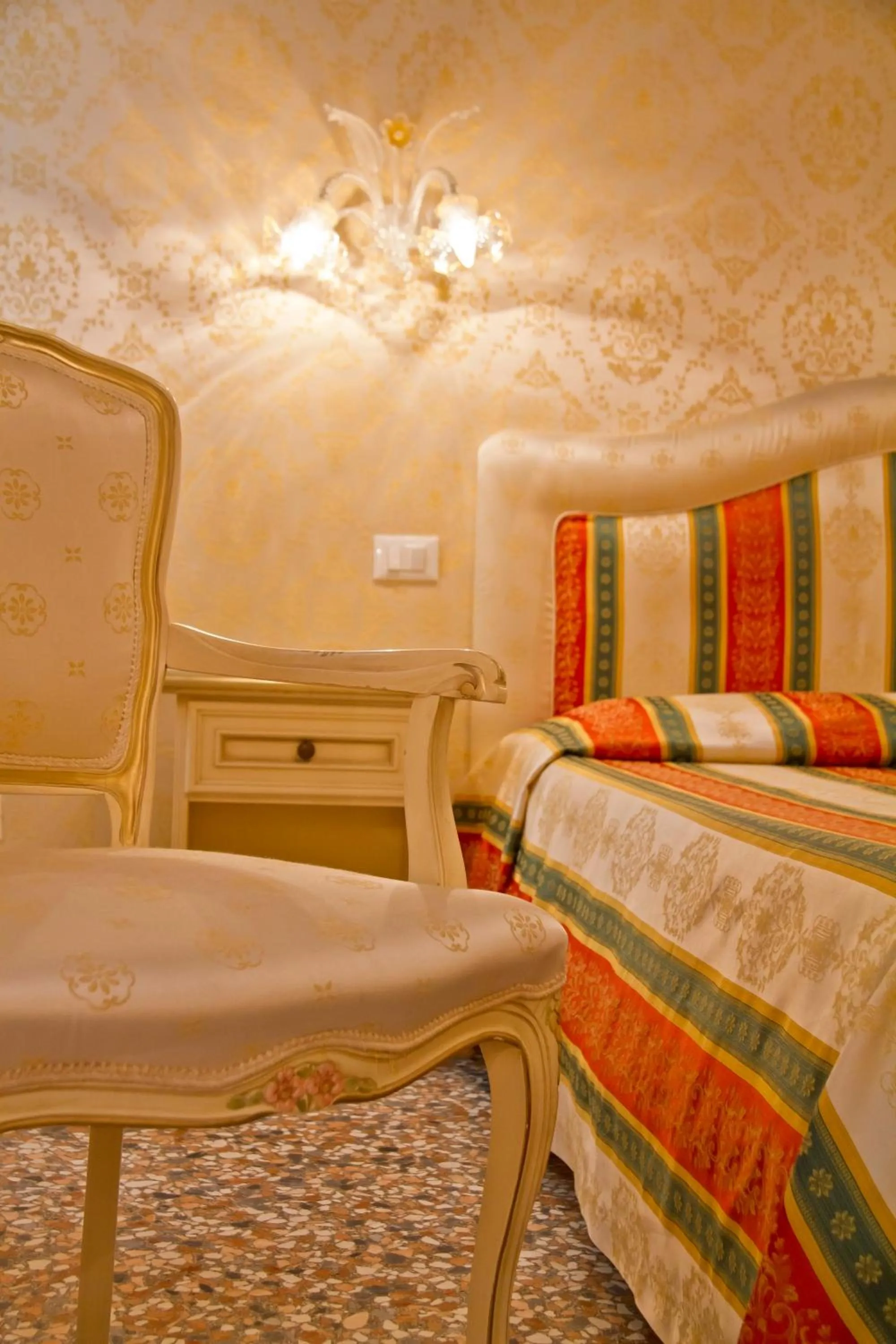 Decorative detail, Bed in Residenza La Campana