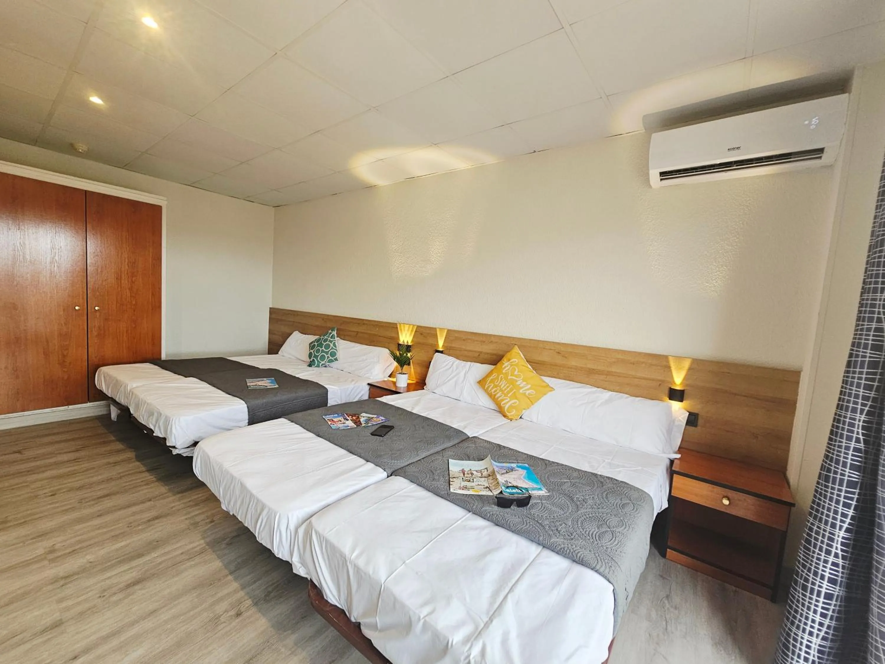 Bed in Hotel Mar i Sol