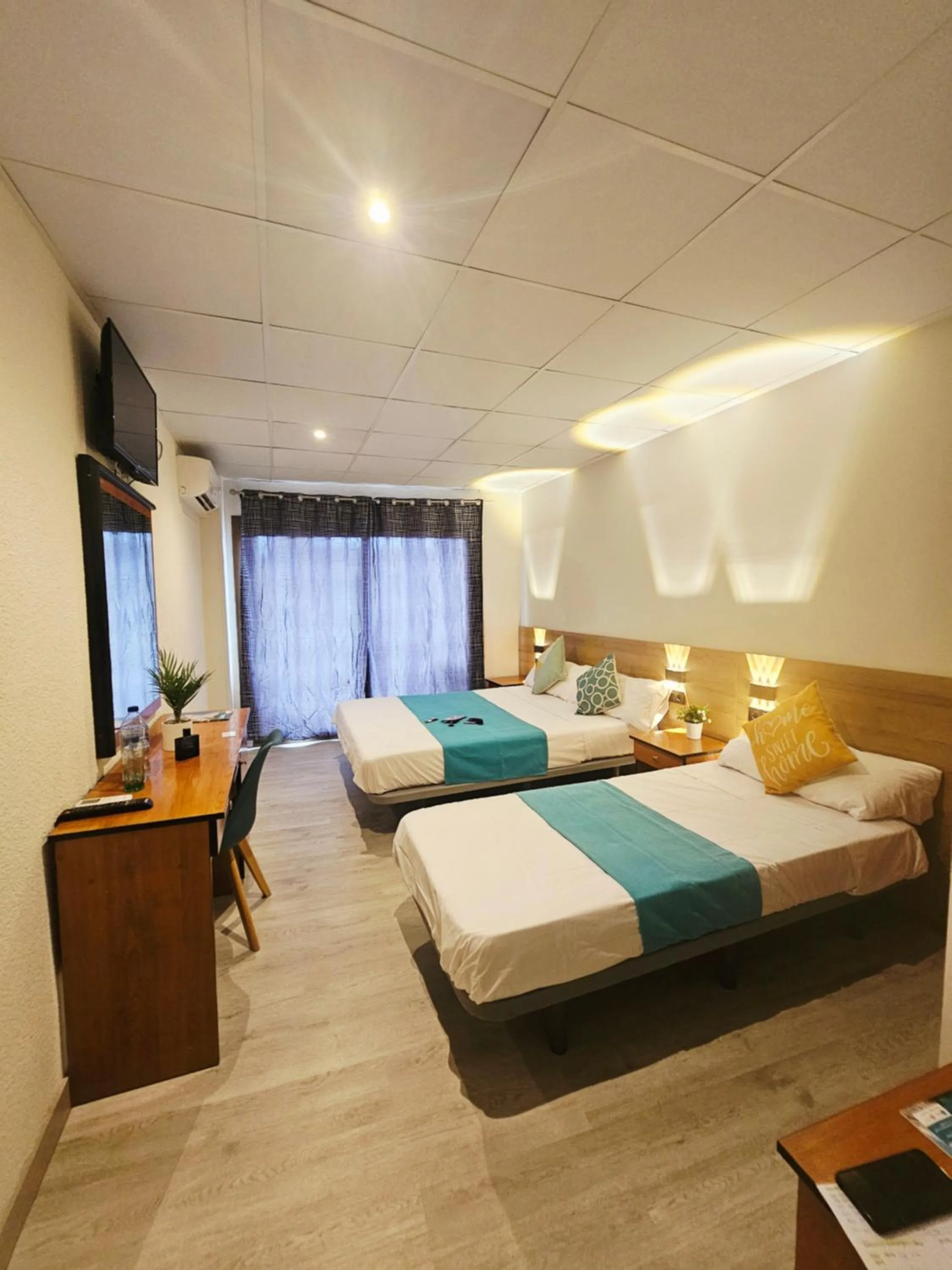 Bed in Hotel Mar i Sol