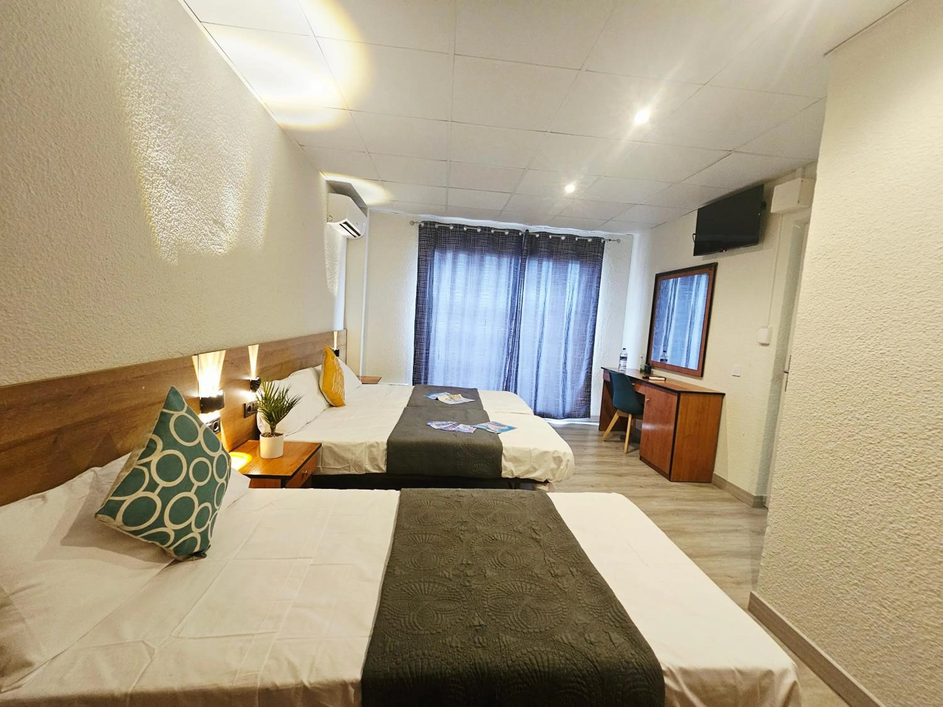 Bed in Hotel Mar i Sol