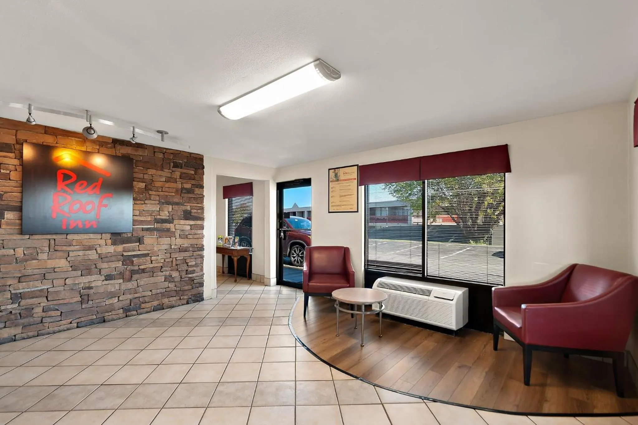 Lobby or reception in Red Roof Inn Winchester, VA