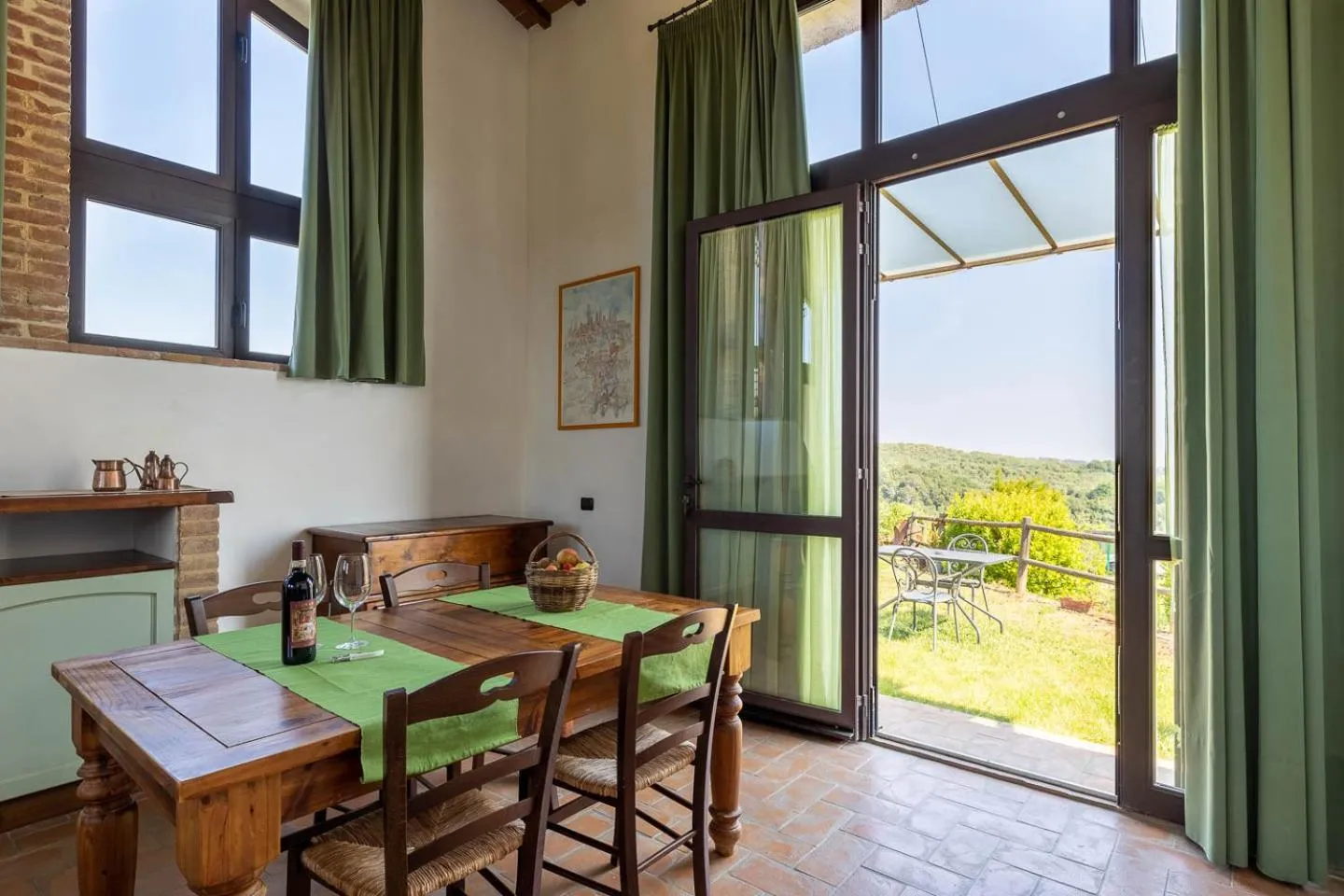 Dining area in Agriturismo Il Casolare Di Bucciano