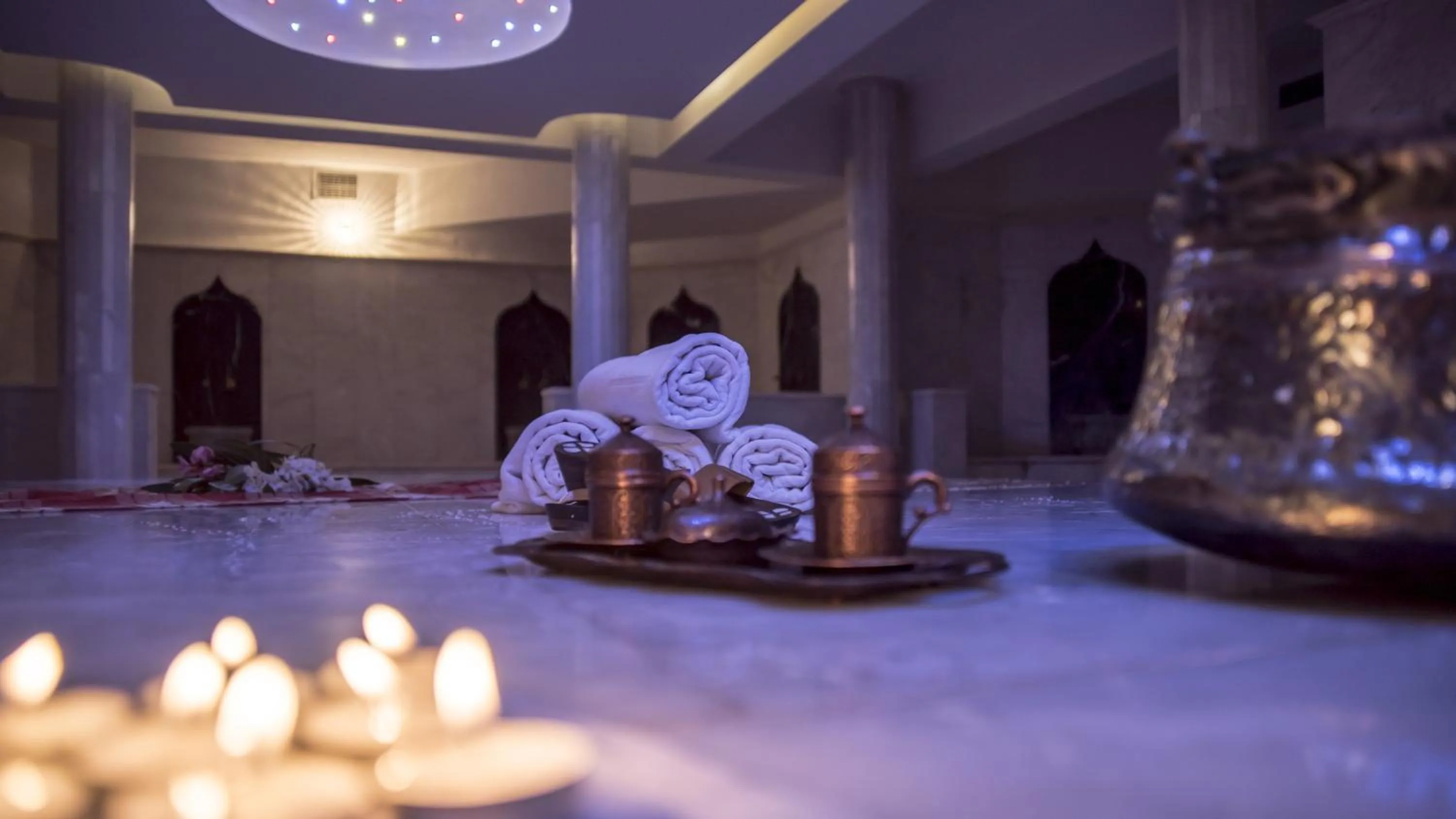 Bowling in Le Bleu Hotel & Resort Kusadasi