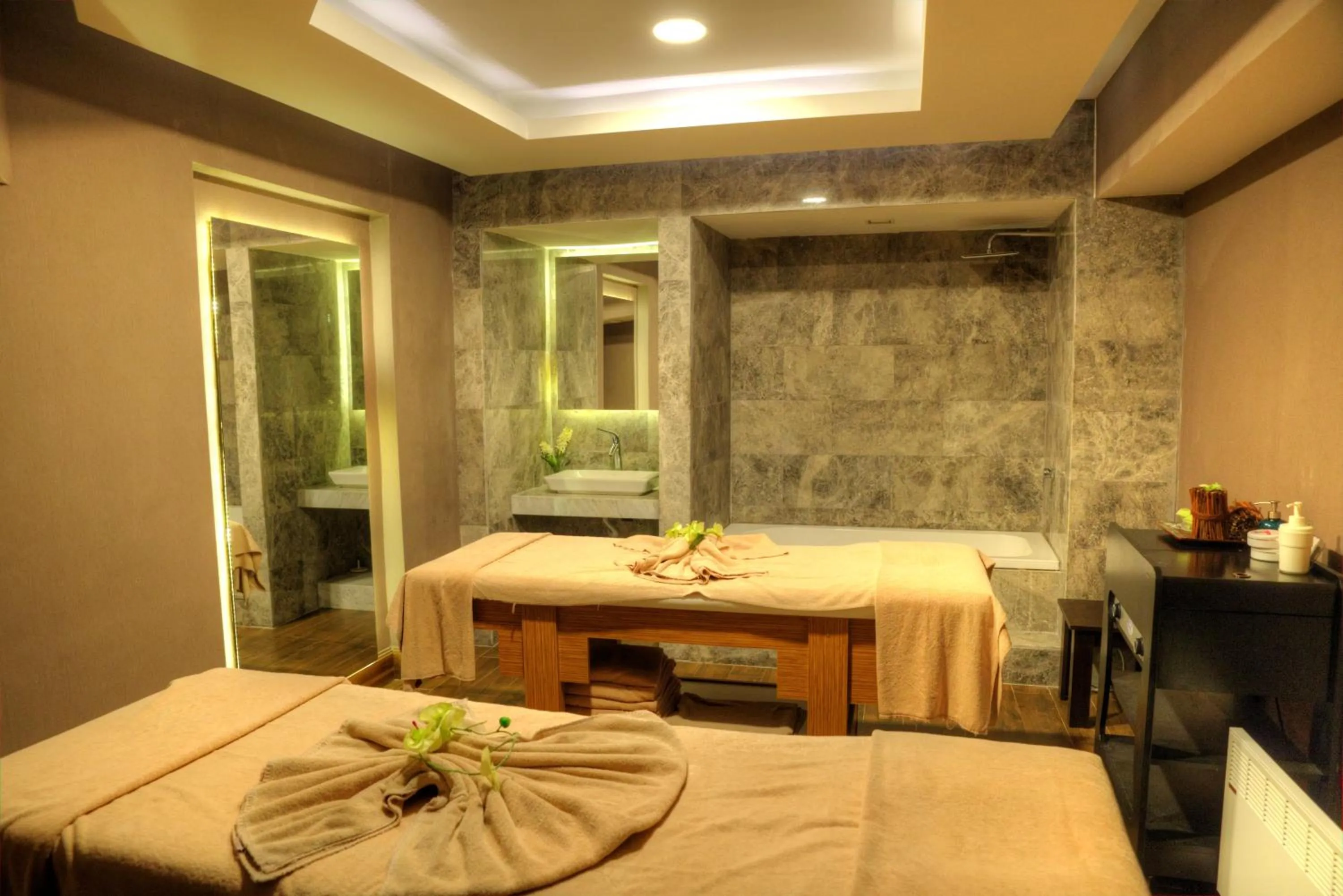Spa and wellness centre/facilities, Bed in Le Bleu Hotel & Resort Kusadasi
