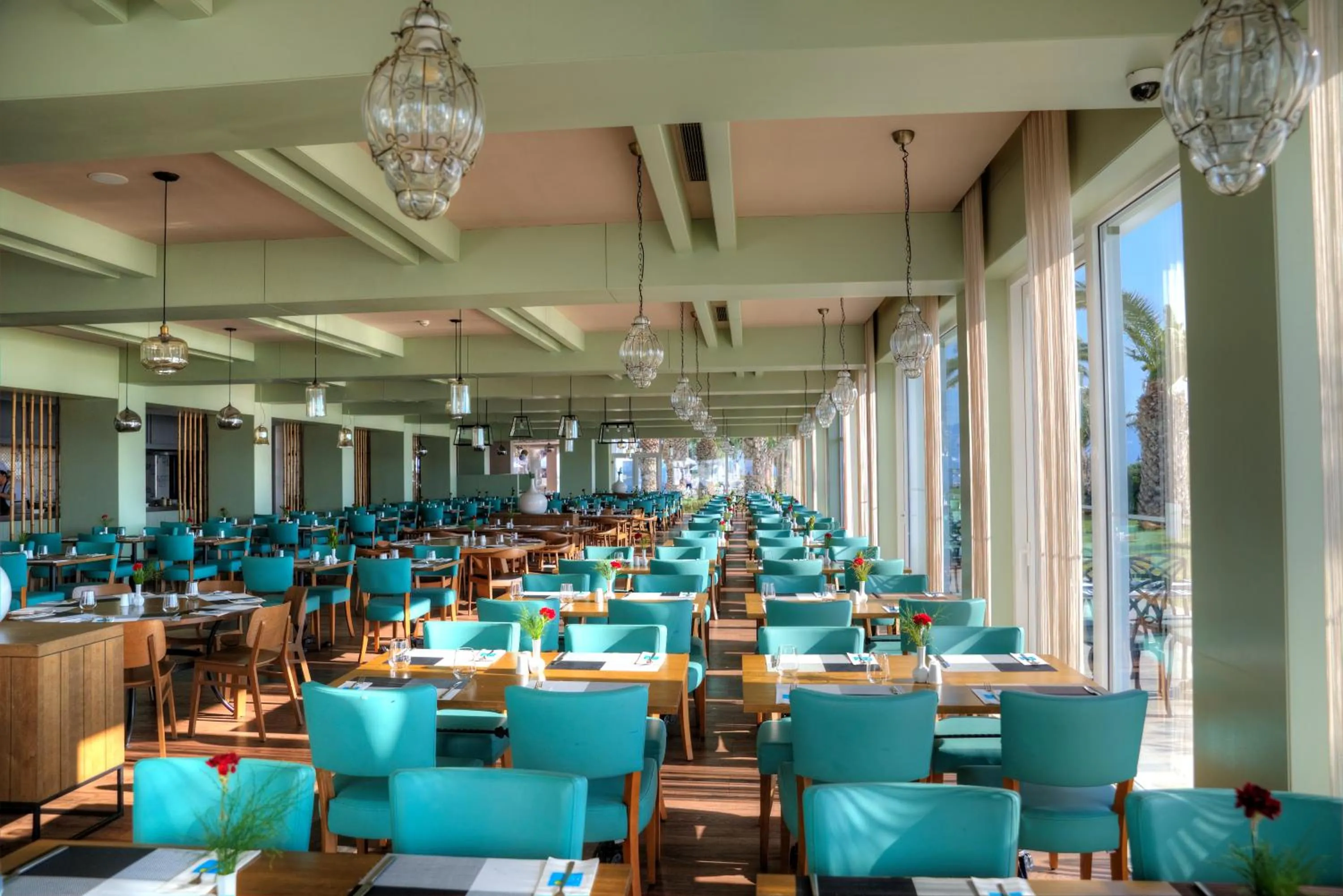 Restaurant/places to eat in Le Bleu Hotel & Resort Kusadasi