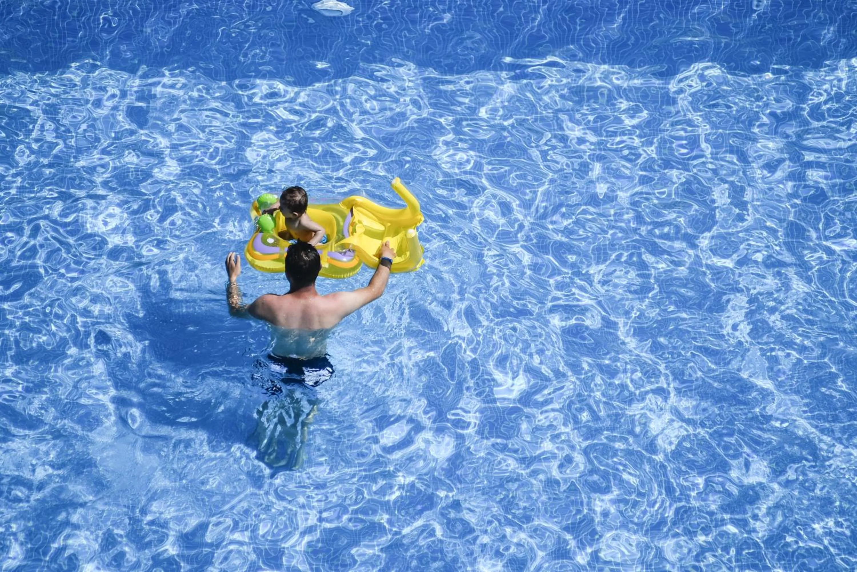 Swimming pool in Le Bleu Hotel & Resort Kusadasi