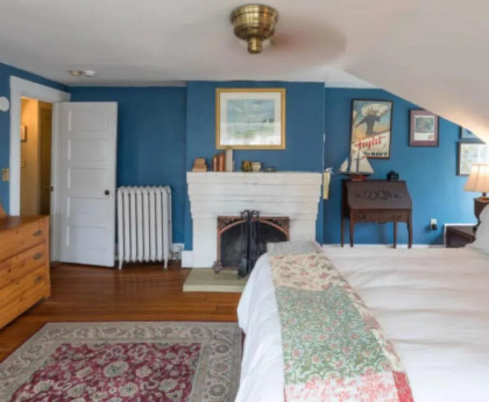 Other, Bed in Snug Cottage