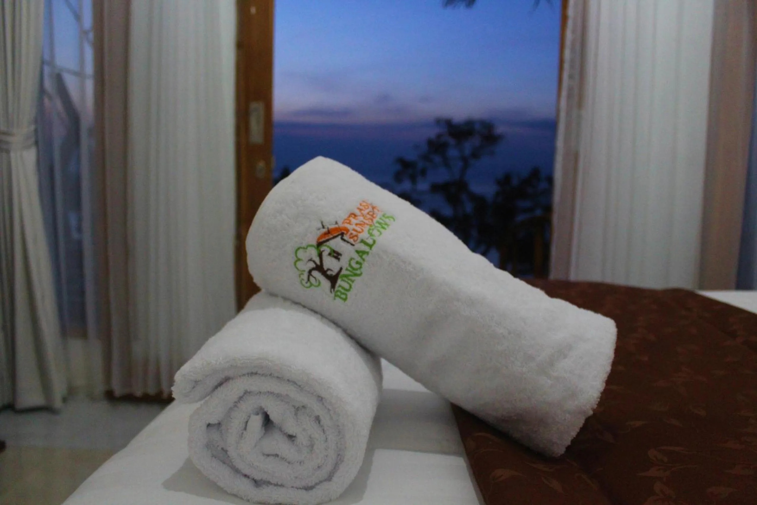 Bedroom, Bed in Prasi Sunset Bungalows