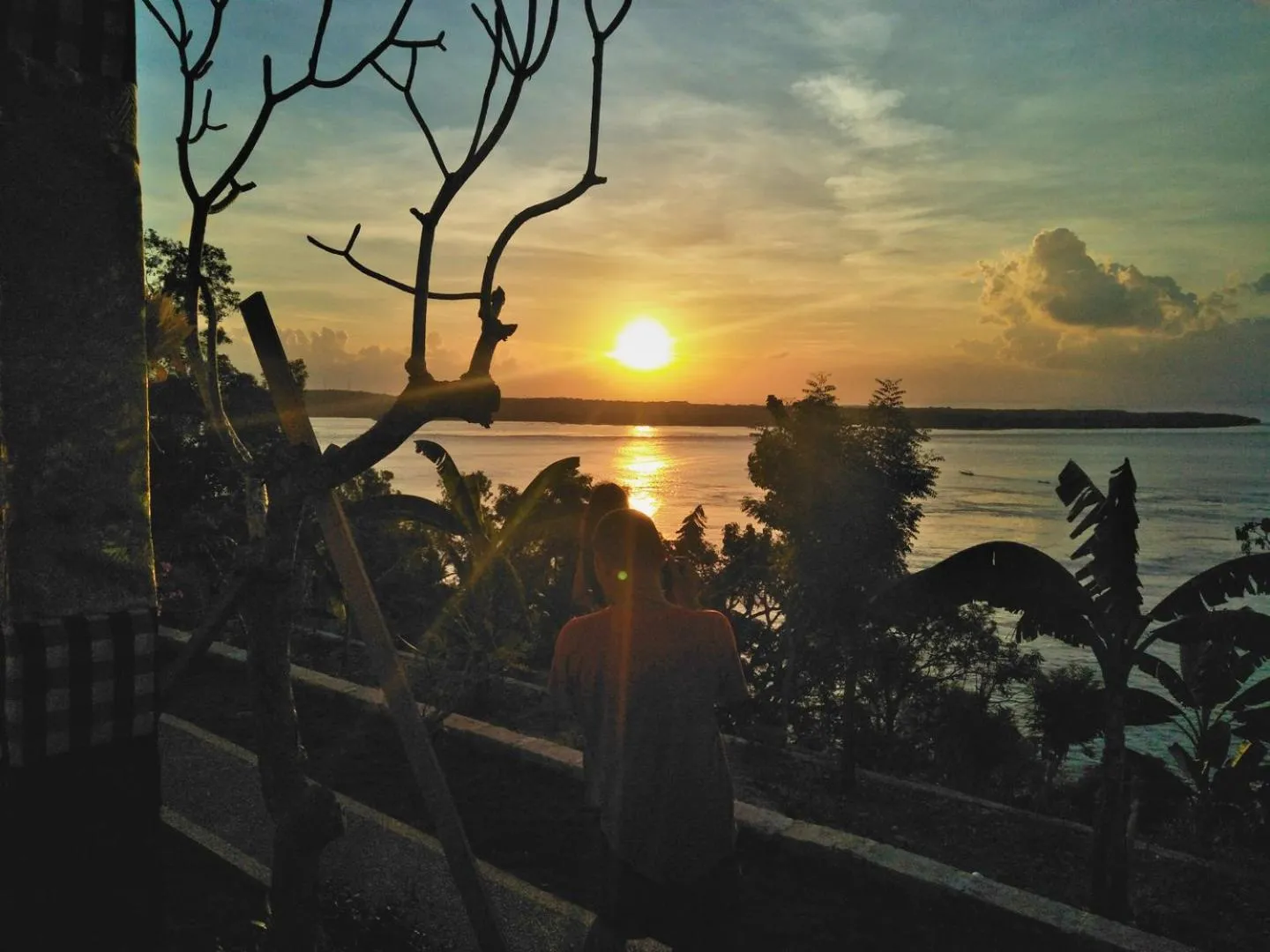 Garden view in Prasi Sunset Bungalows