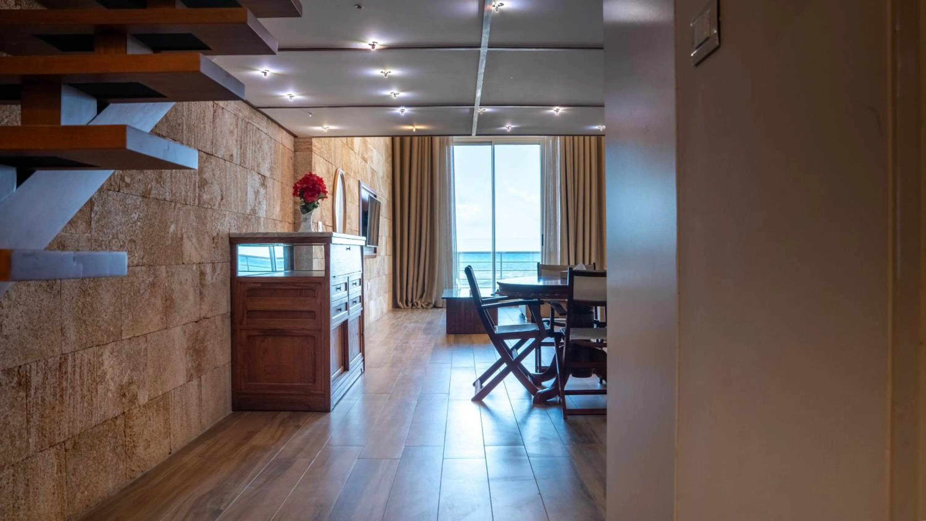 Seating area in Lancaster Eden Bay