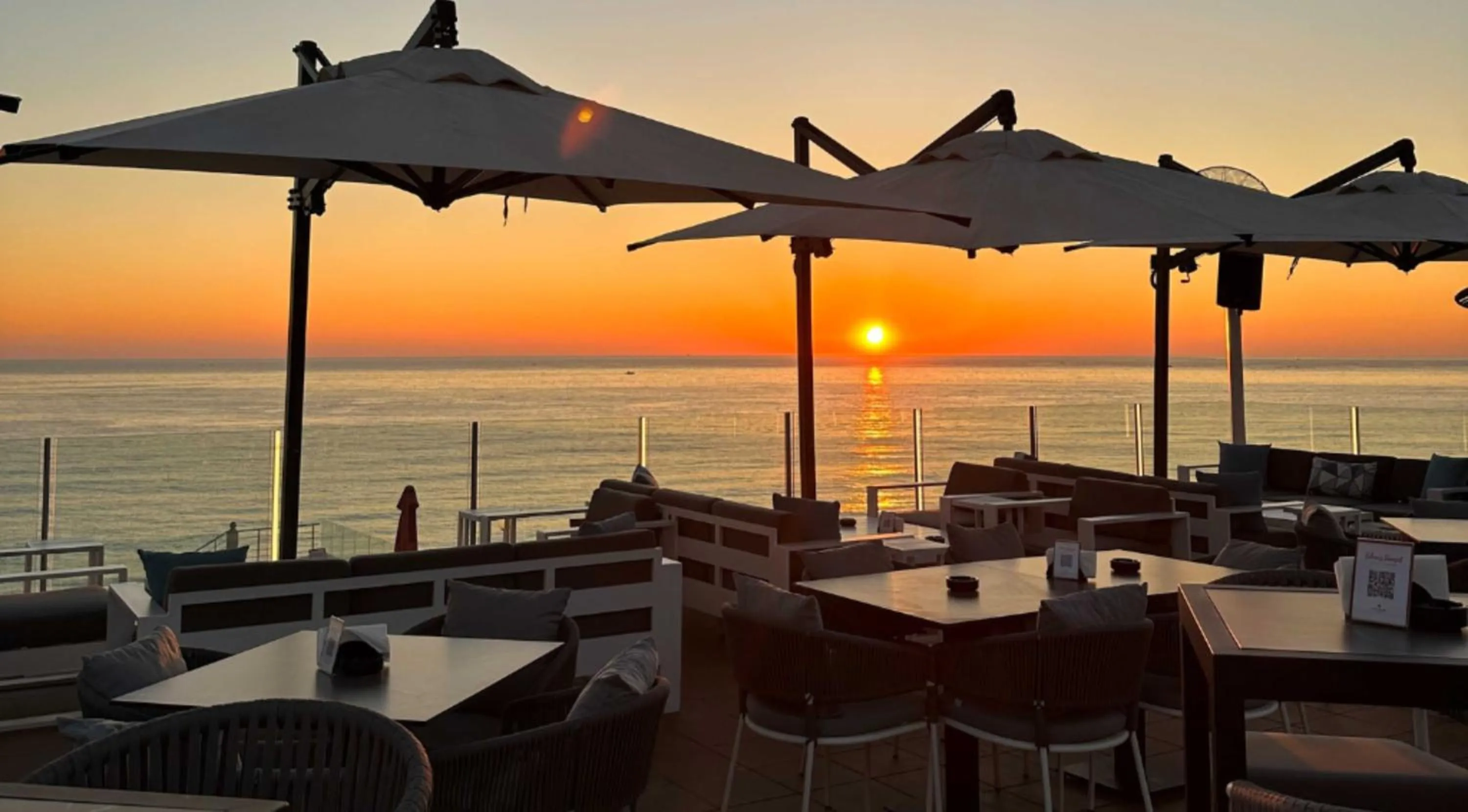 Restaurant/places to eat in Lancaster Eden Bay