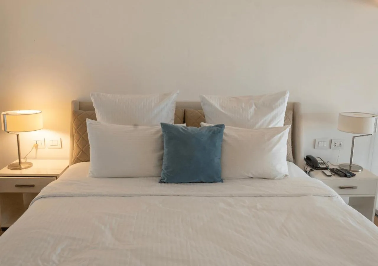 Bed in Lancaster Eden Bay