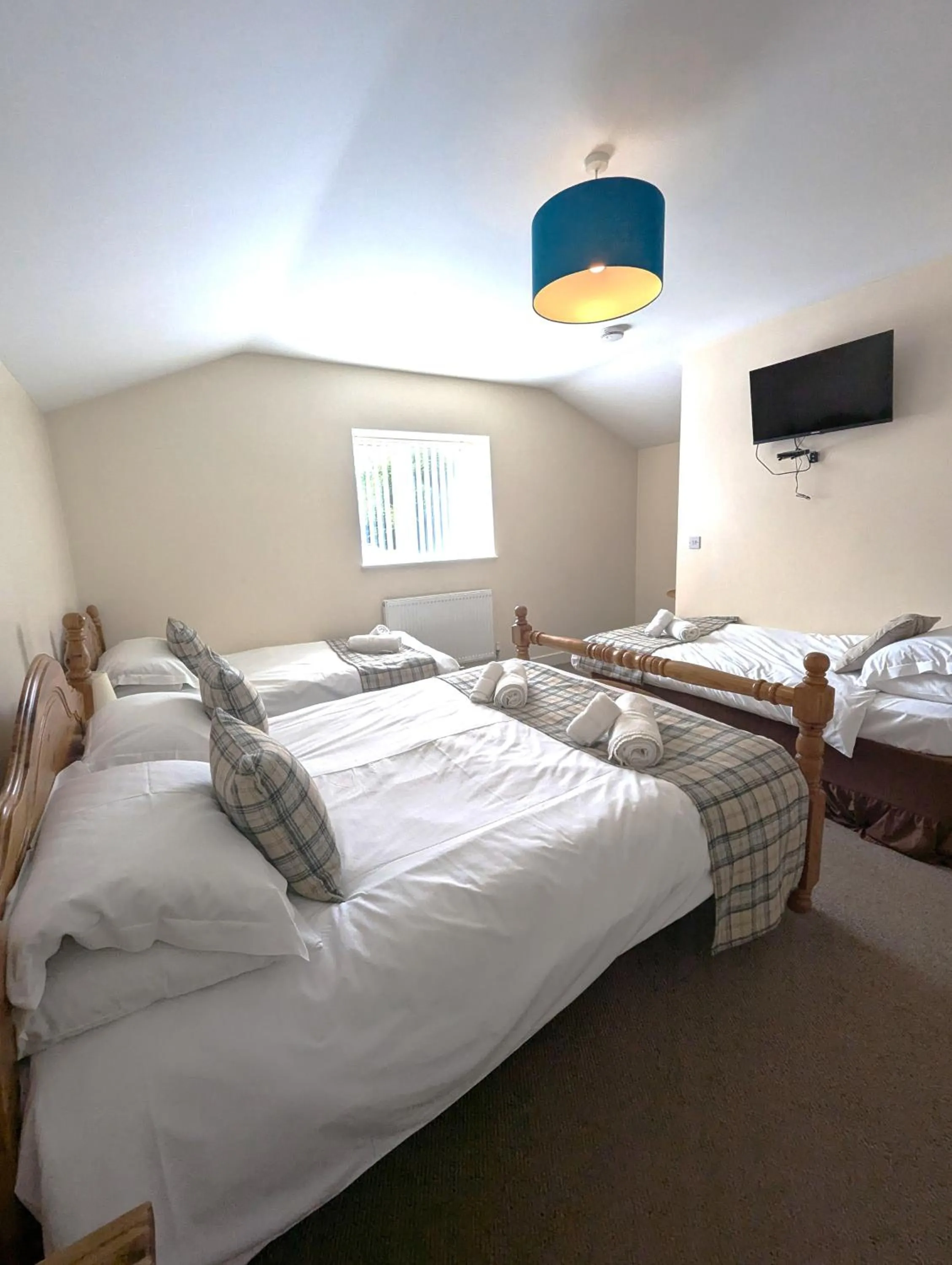 Bed in The Yew Tree at Longhope