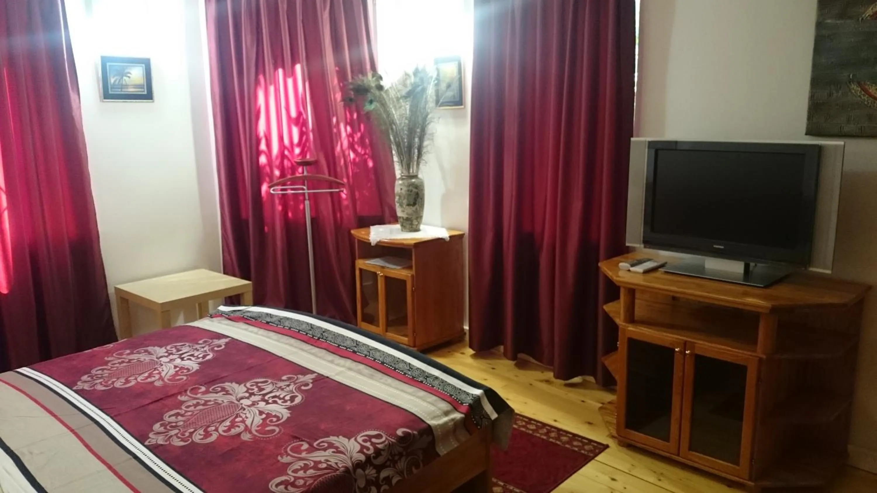 TV and multimedia, Bed in Rimini Club Inn & Suites