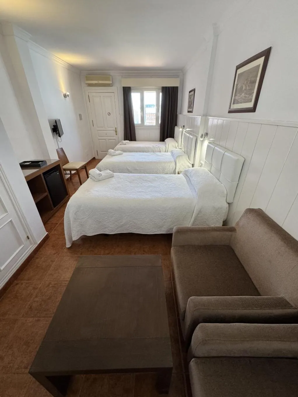 Bed in Hotel Las Camelias